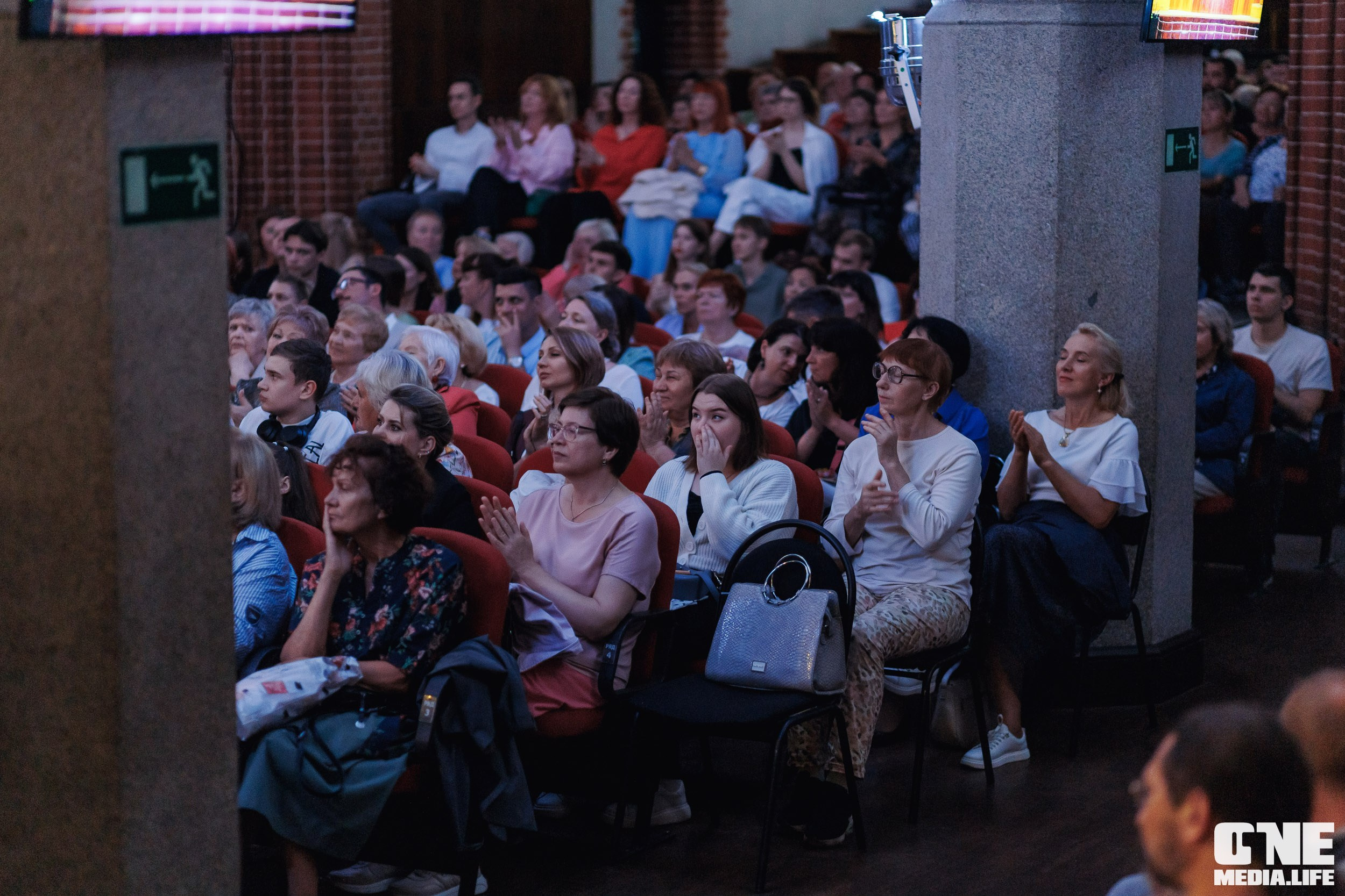 Фоторепортаж из Калининградской филармонии. One Media Life: фоторепортажи, фотоотчеты с мероприятий и заведений