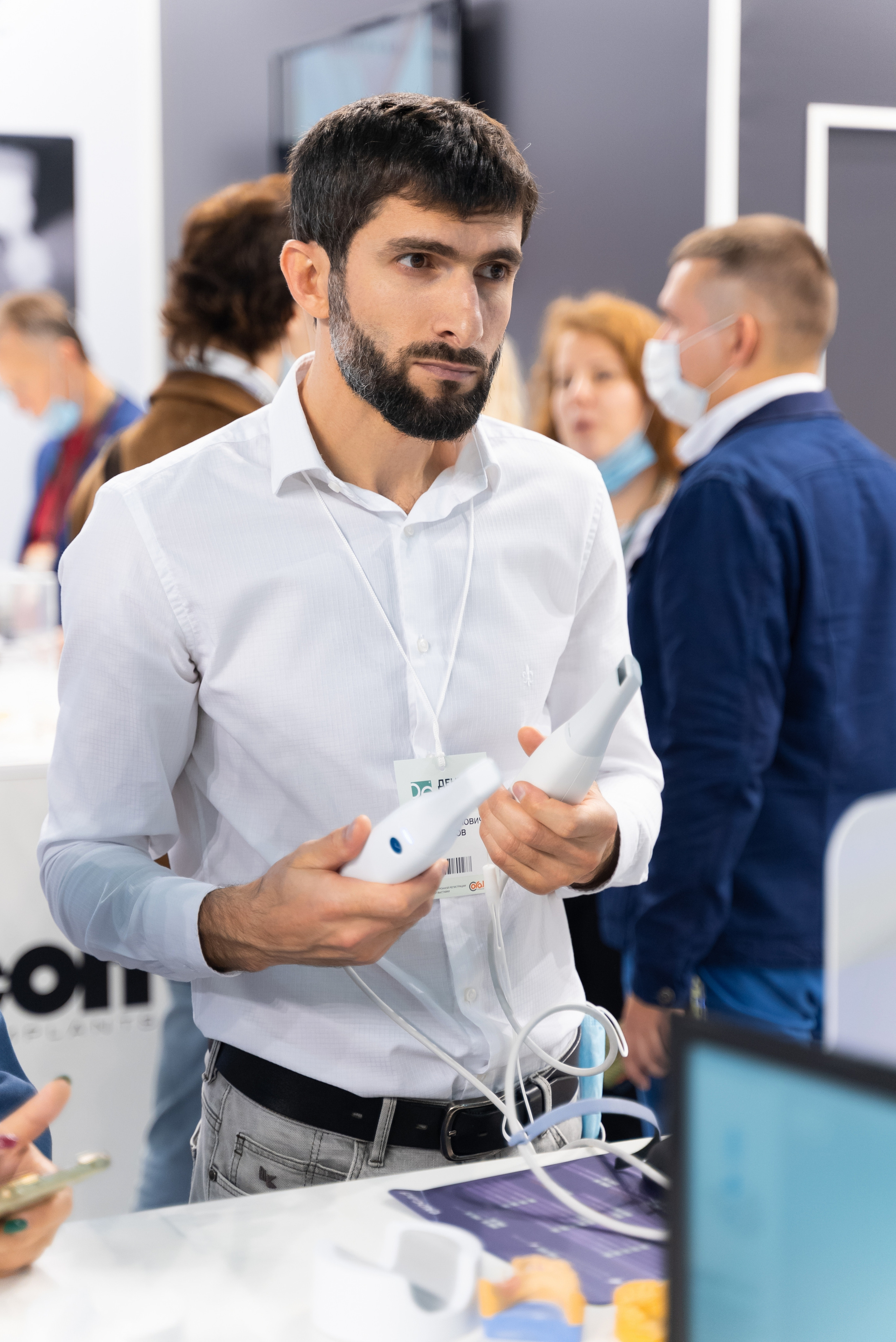 EXPO TS DENTAL (репортажная сьемка). Создатель контента Артем Белкин (фотограф, видеооператор)