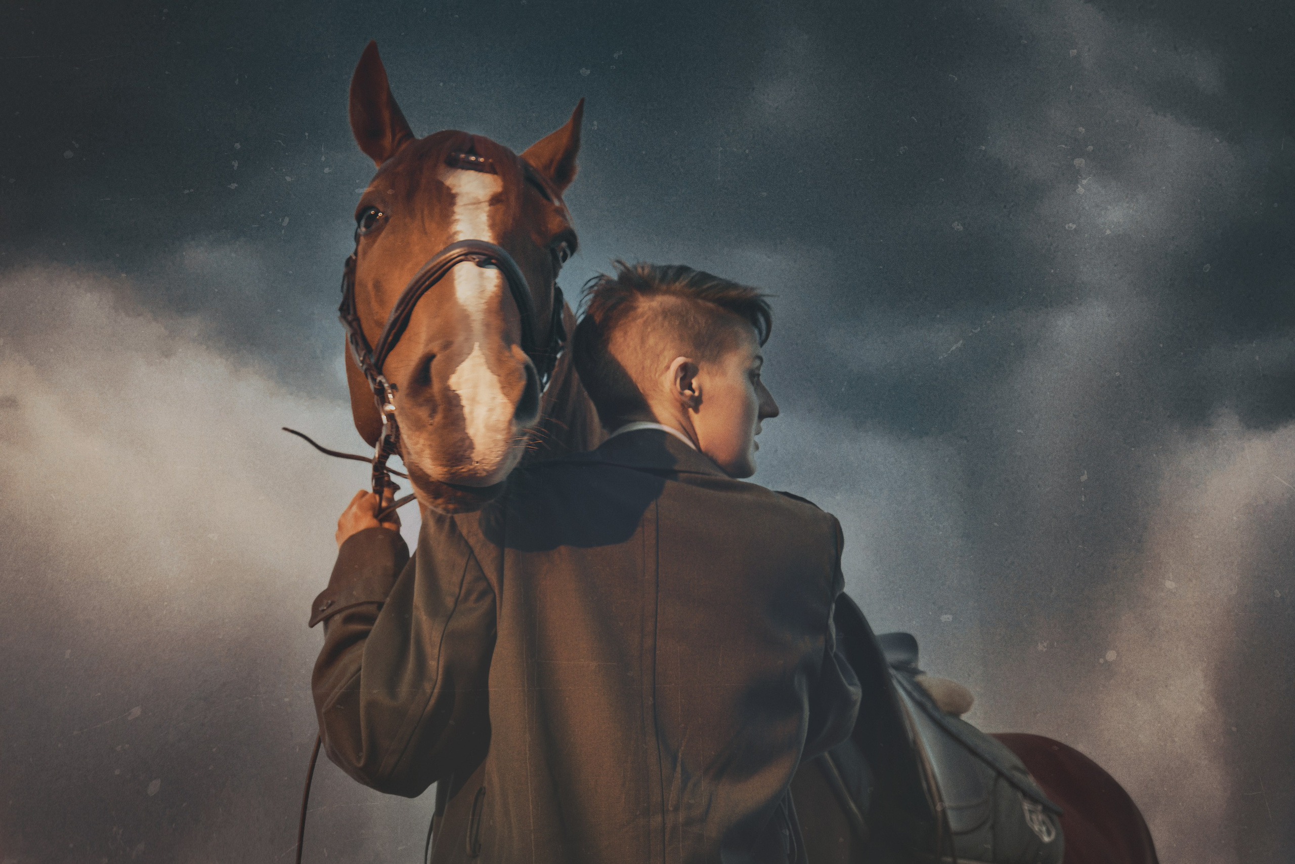 Фотосессия девушки в Самаре с макияжем и одеждой