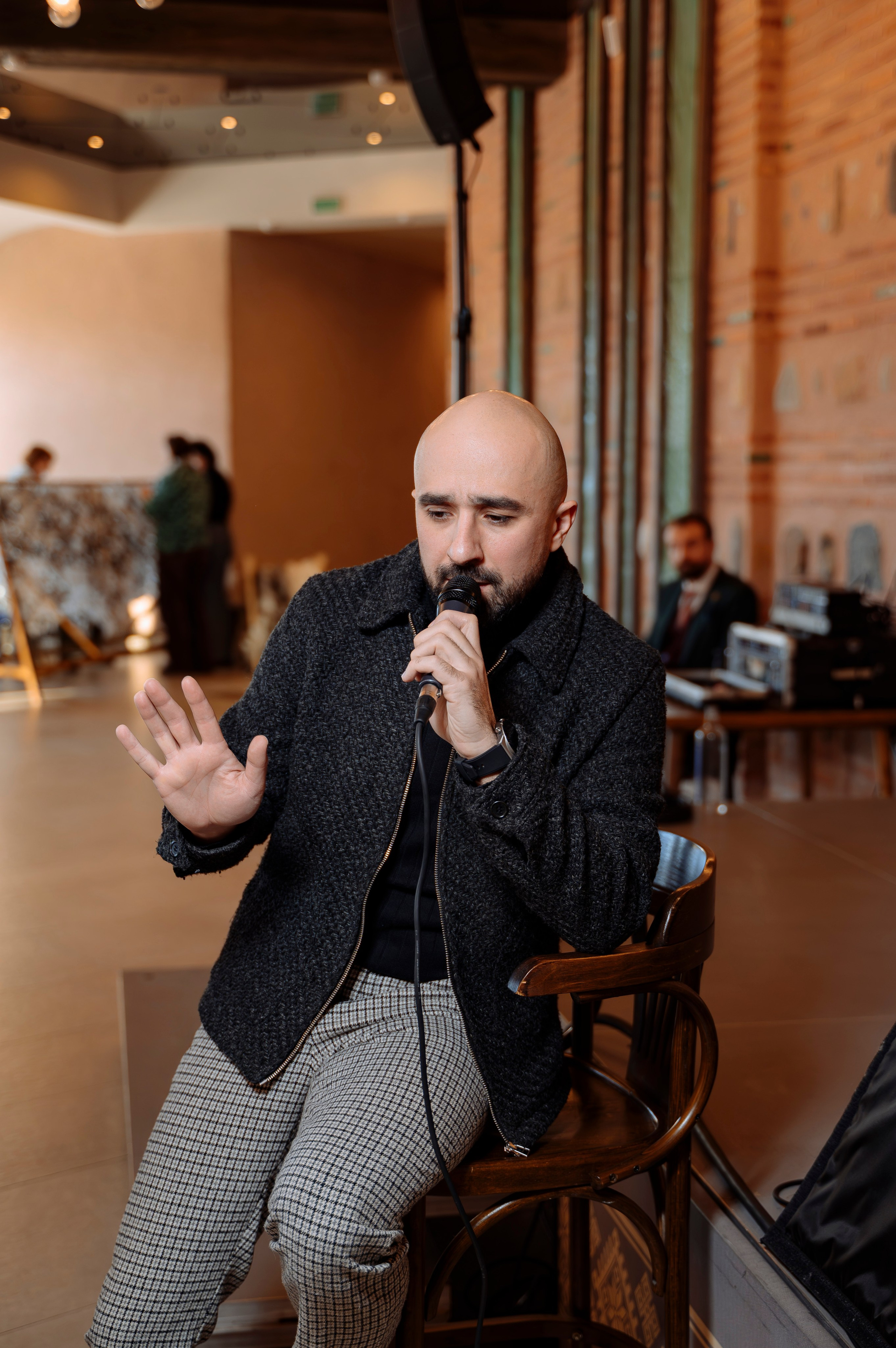 ФАН встреча участников проекта FACTOR.BY: Ибрагима Карасова и Шамхала Хачатуряна. Фотограф Беларусь — Ольга Шаповалова (Жардецкая)