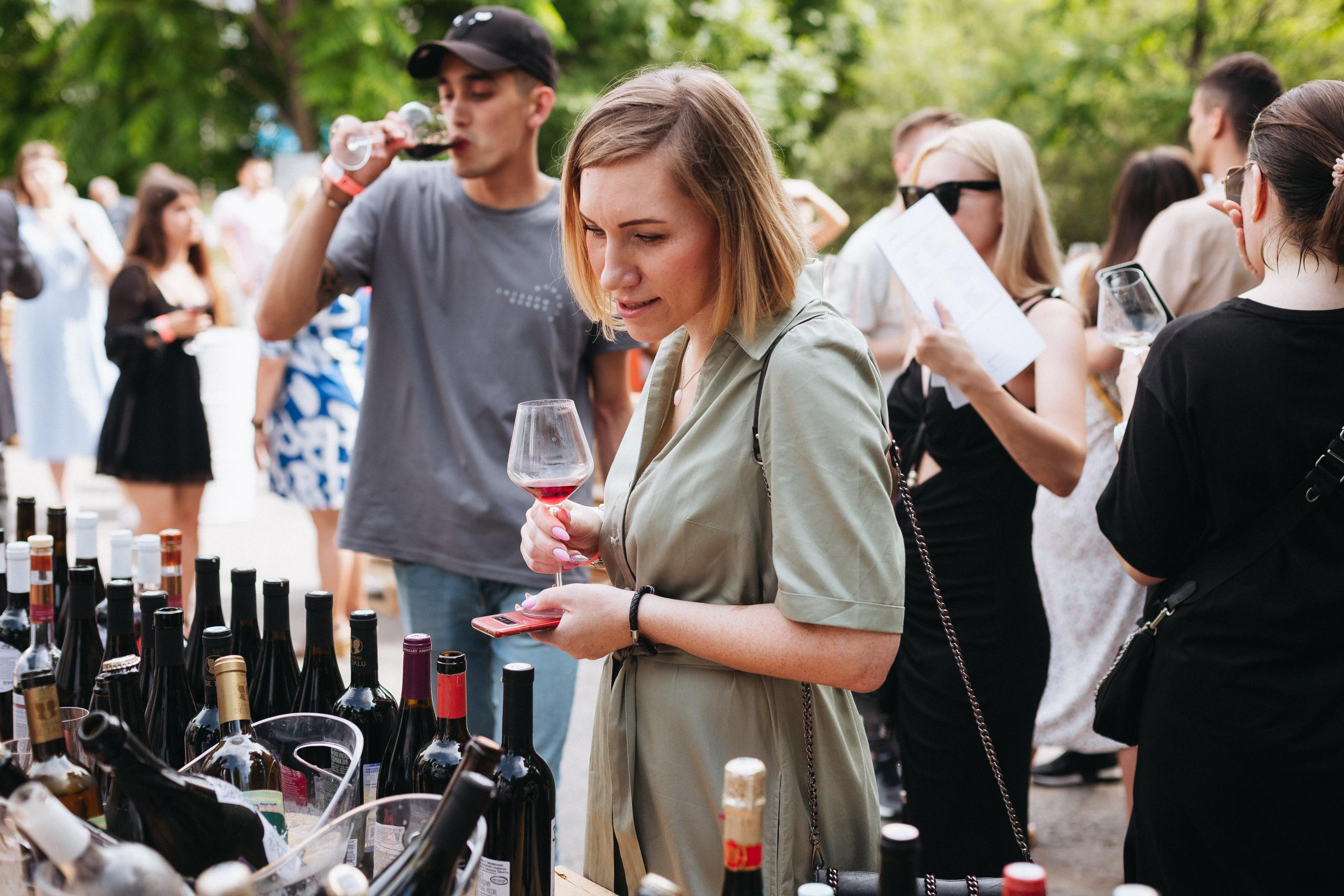 ФЕСТИВАЛЬ РОССИЙСКОГО ВИНА. СВОИ. ФОТООТЧЕТЫ-СОБЫТИЯ-МЕСТА