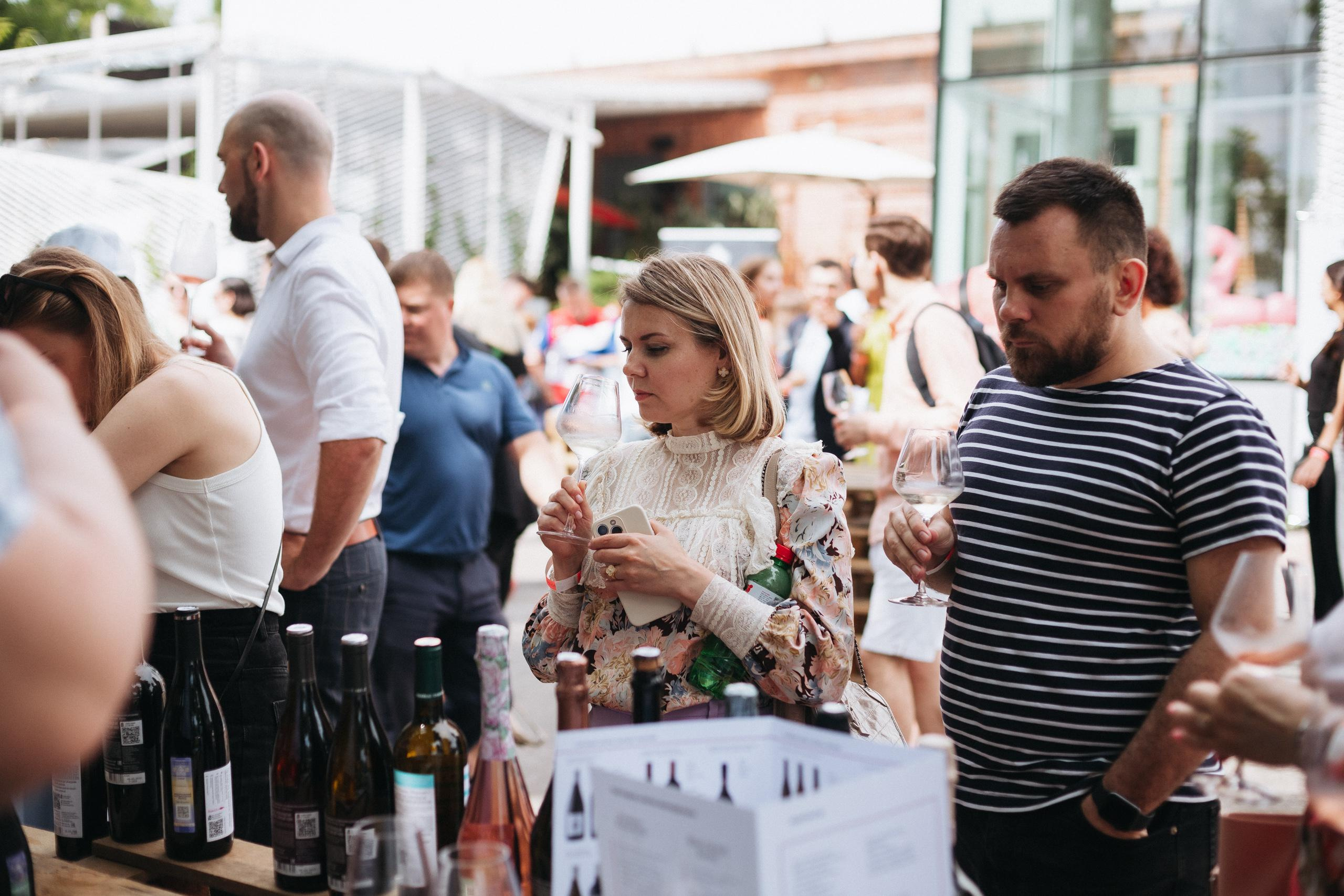 ФЕСТИВАЛЬ РОССИЙСКОГО ВИНА. СВОИ. ФОТООТЧЕТЫ-СОБЫТИЯ-МЕСТА