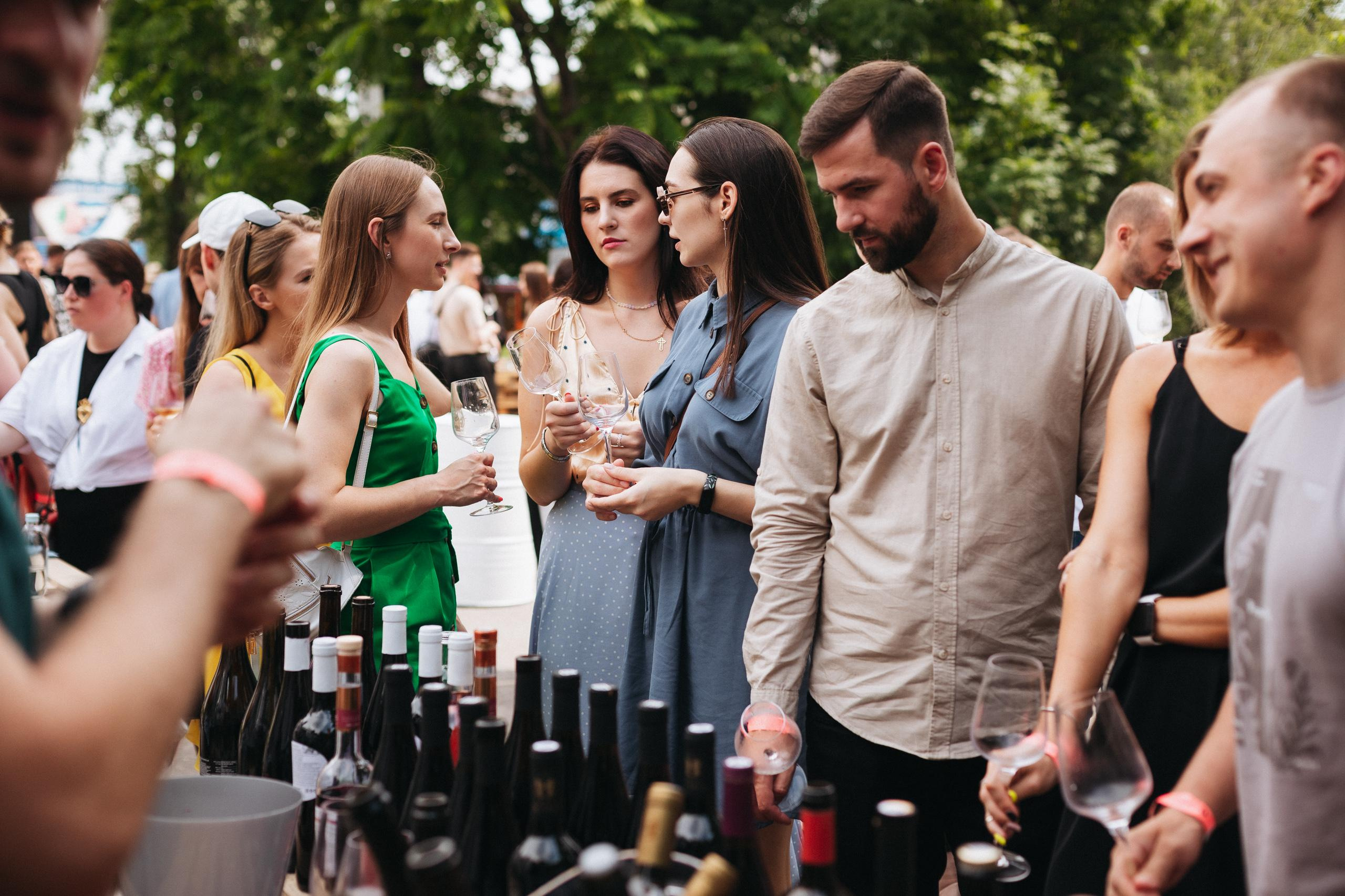 ФЕСТИВАЛЬ РОССИЙСКОГО ВИНА. СВОИ. ФОТООТЧЕТЫ-СОБЫТИЯ-МЕСТА