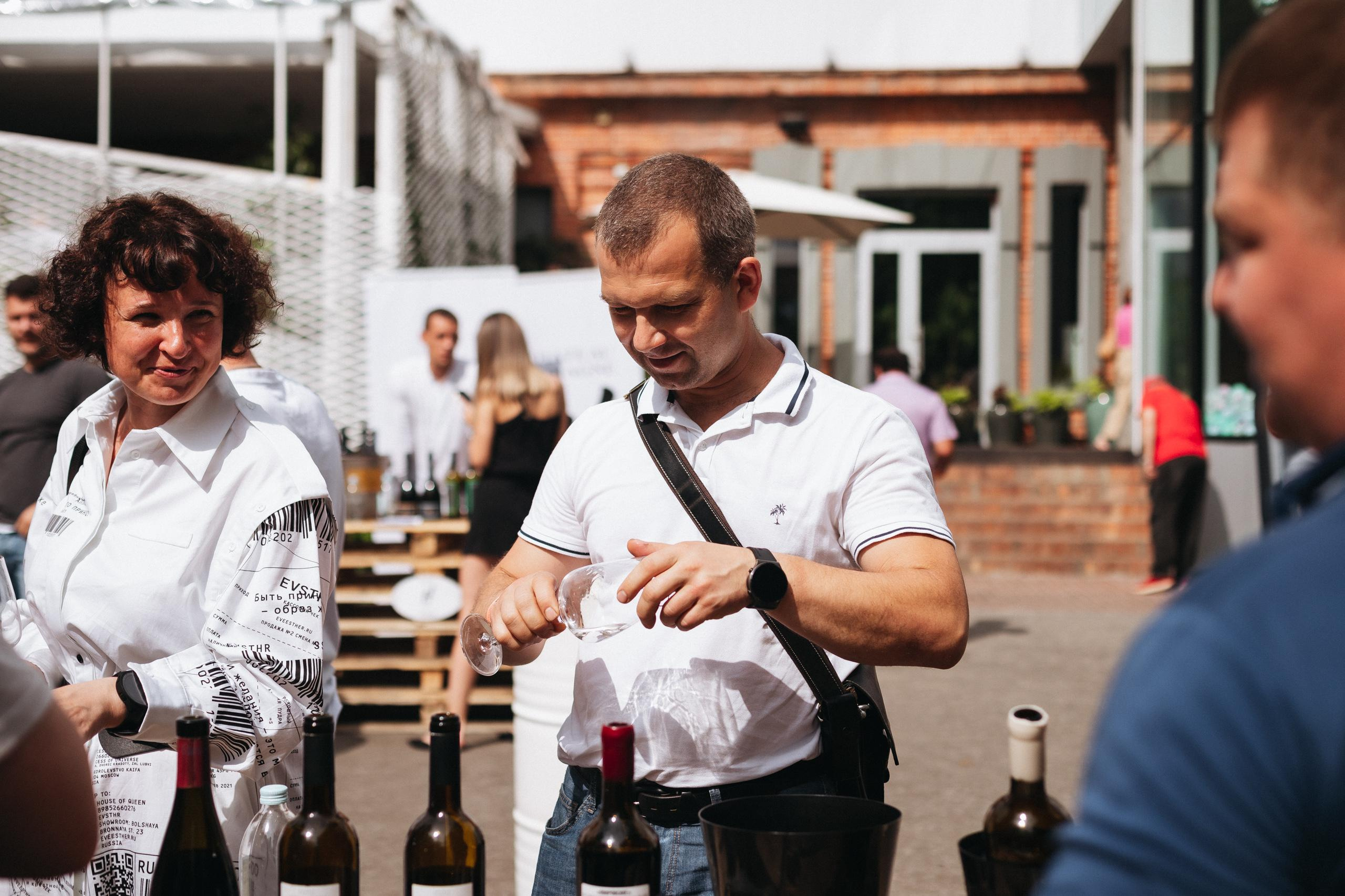 ФЕСТИВАЛЬ РОССИЙСКОГО ВИНА. СВОИ. ФОТООТЧЕТЫ-СОБЫТИЯ-МЕСТА