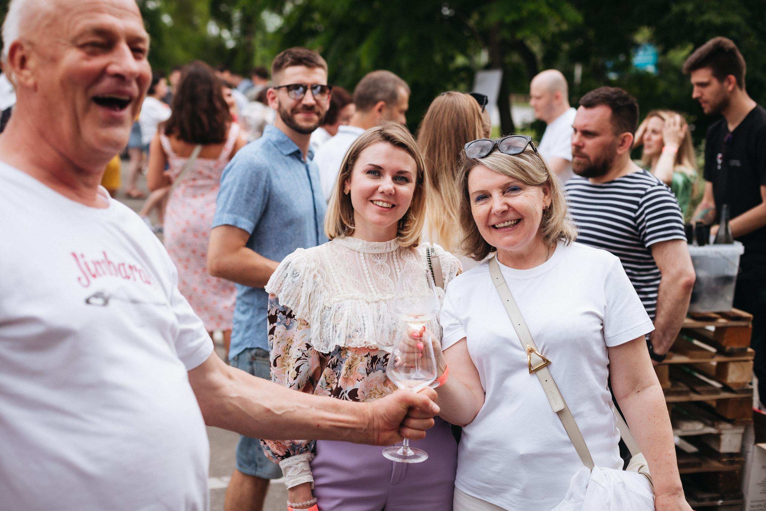 ФЕСТИВАЛЬ РОССИЙСКОГО ВИНА. СВОИ. ФОТООТЧЕТЫ-СОБЫТИЯ-МЕСТА