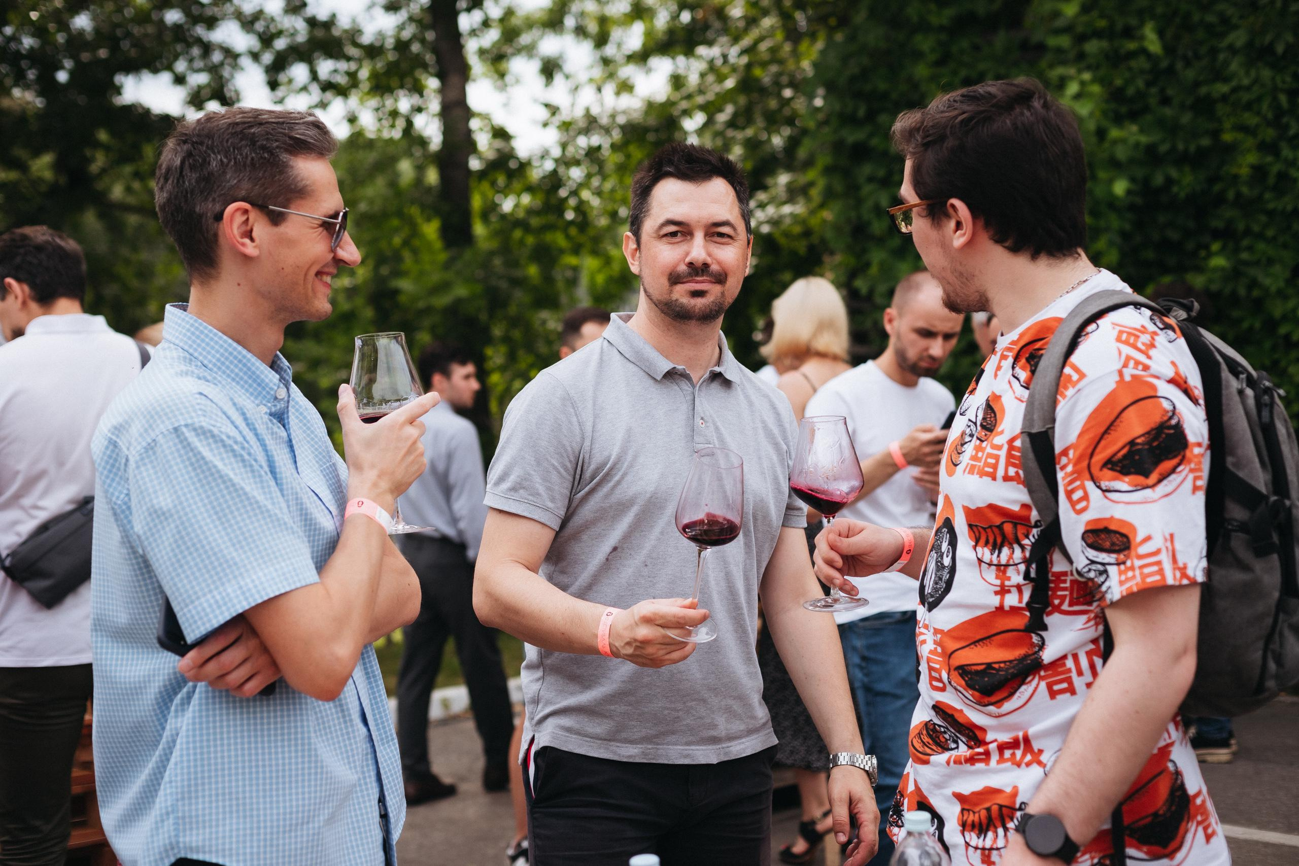 ФЕСТИВАЛЬ РОССИЙСКОГО ВИНА. СВОИ. ФОТООТЧЕТЫ-СОБЫТИЯ-МЕСТА