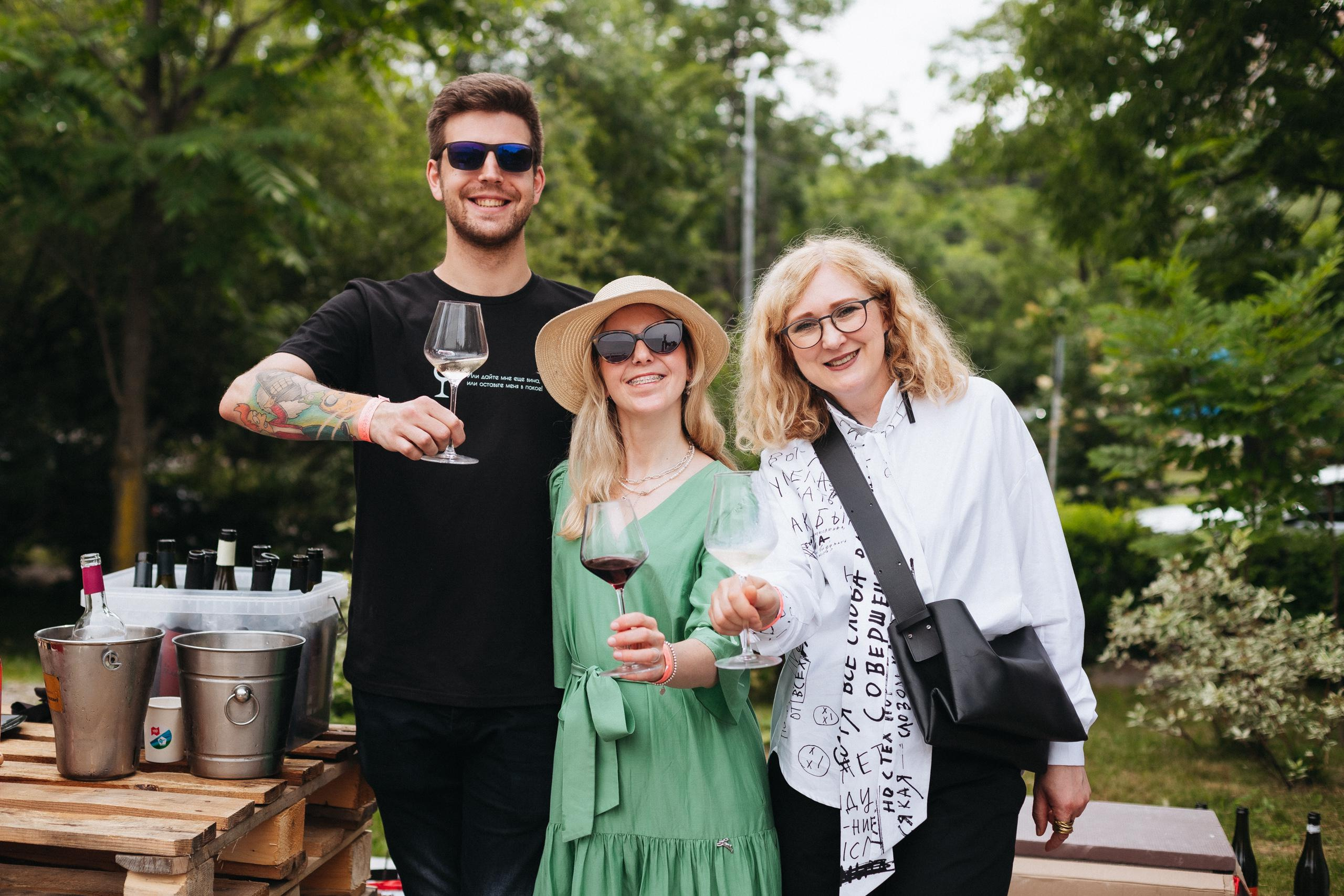 ФЕСТИВАЛЬ РОССИЙСКОГО ВИНА. СВОИ. ФОТООТЧЕТЫ-СОБЫТИЯ-МЕСТА