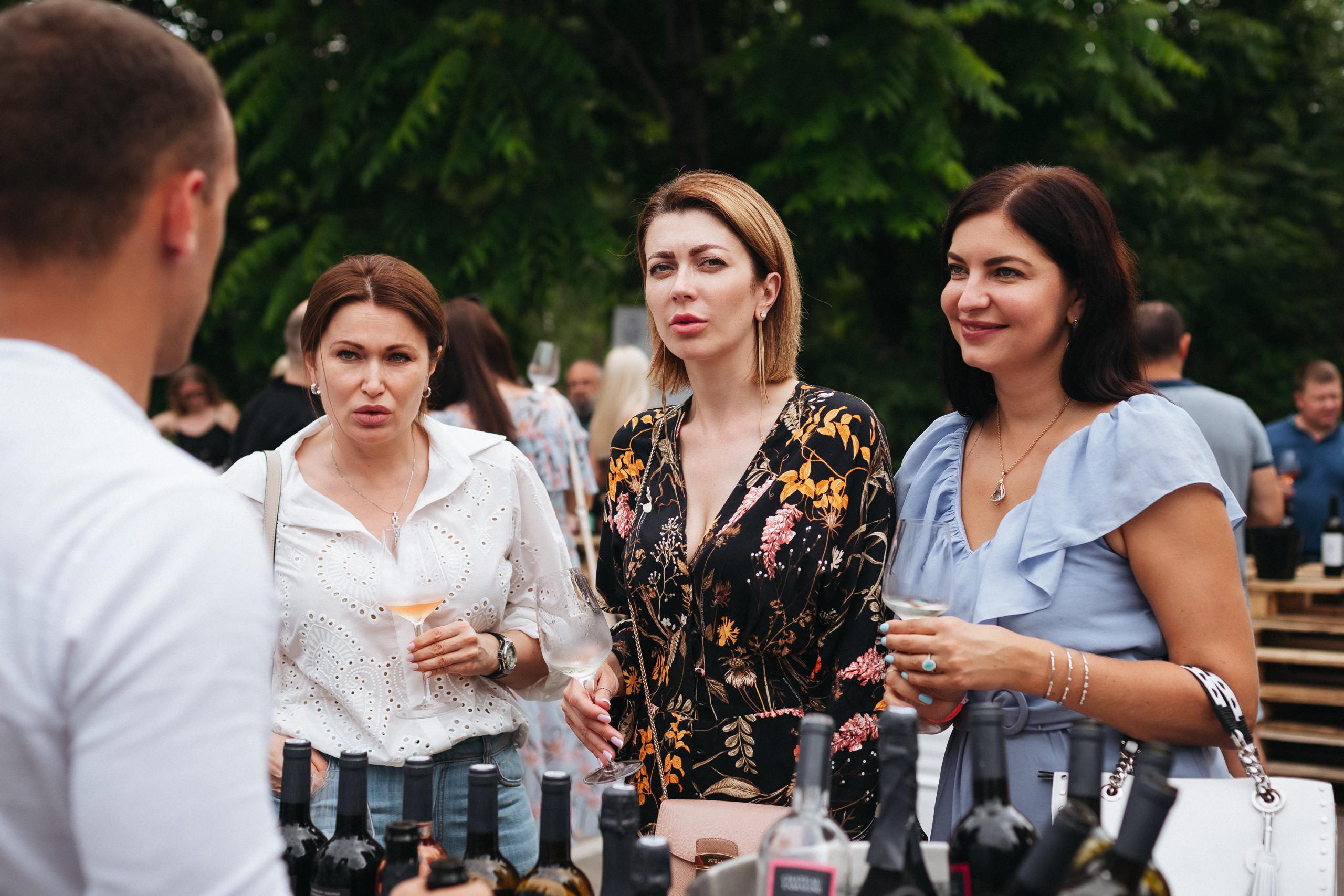 ФЕСТИВАЛЬ РОССИЙСКОГО ВИНА. СВОИ. ФОТООТЧЕТЫ-СОБЫТИЯ-МЕСТА