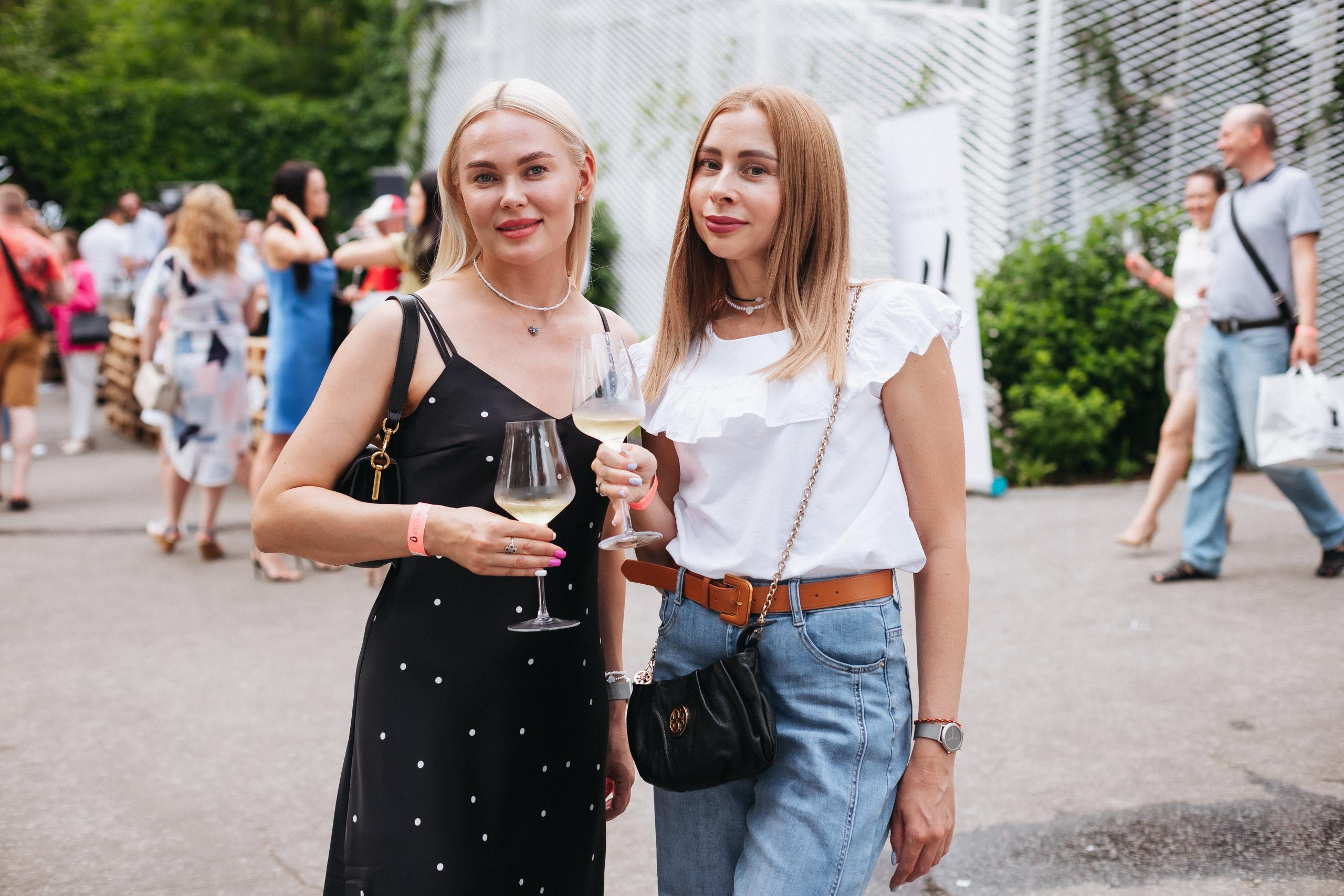 ФЕСТИВАЛЬ РОССИЙСКОГО ВИНА. СВОИ. ФОТООТЧЕТЫ-СОБЫТИЯ-МЕСТА