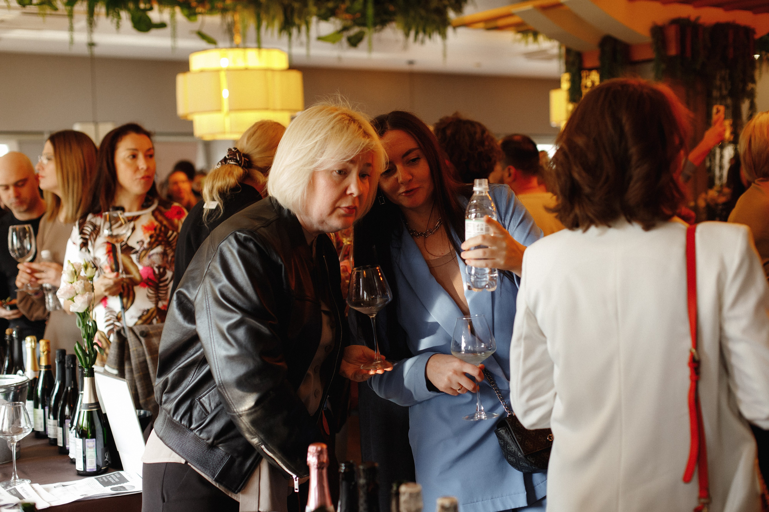 ФЕСТИВАЛЬ ИГРИСТЫХ ВИН. СВОИ. ФОТООТЧЕТЫ-СОБЫТИЯ-МЕСТА