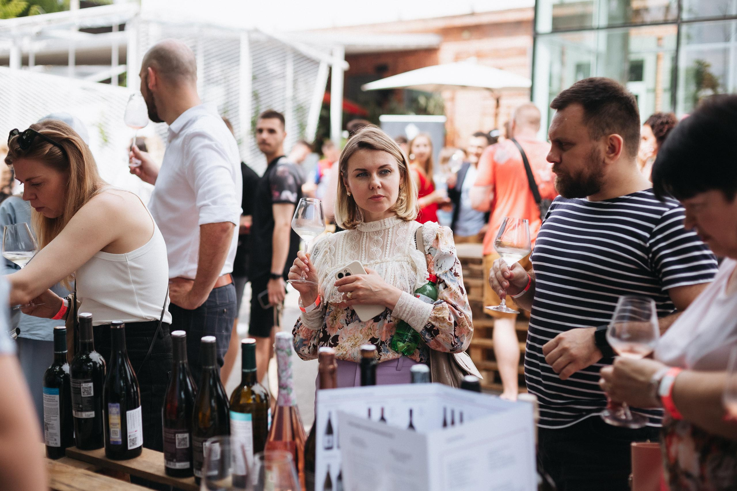 ФЕСТИВАЛЬ РОССИЙСКОГО ВИНА. СВОИ. ФОТООТЧЕТЫ-СОБЫТИЯ-МЕСТА