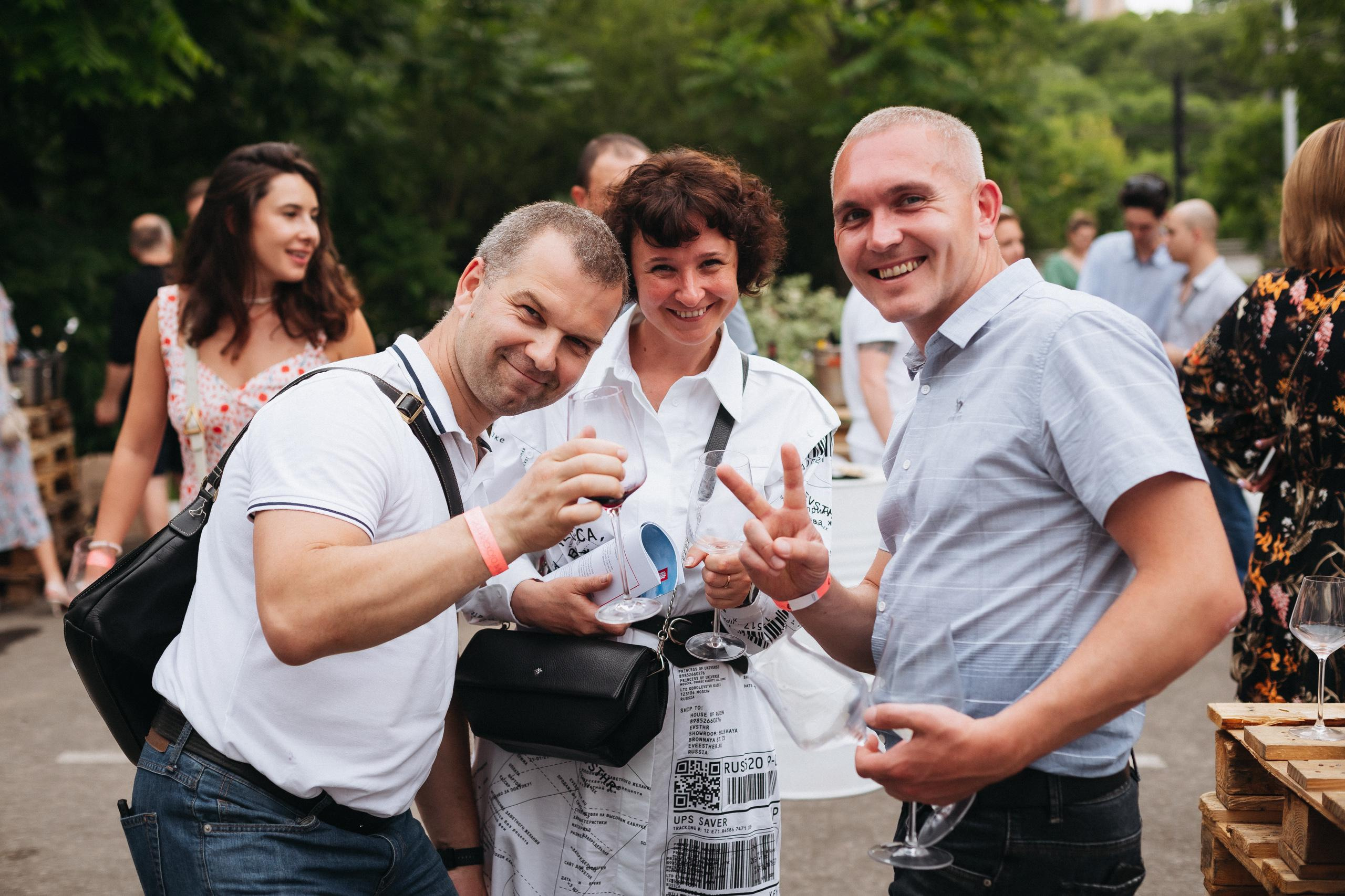 ФЕСТИВАЛЬ РОССИЙСКОГО ВИНА. СВОИ. ФОТООТЧЕТЫ-СОБЫТИЯ-МЕСТА