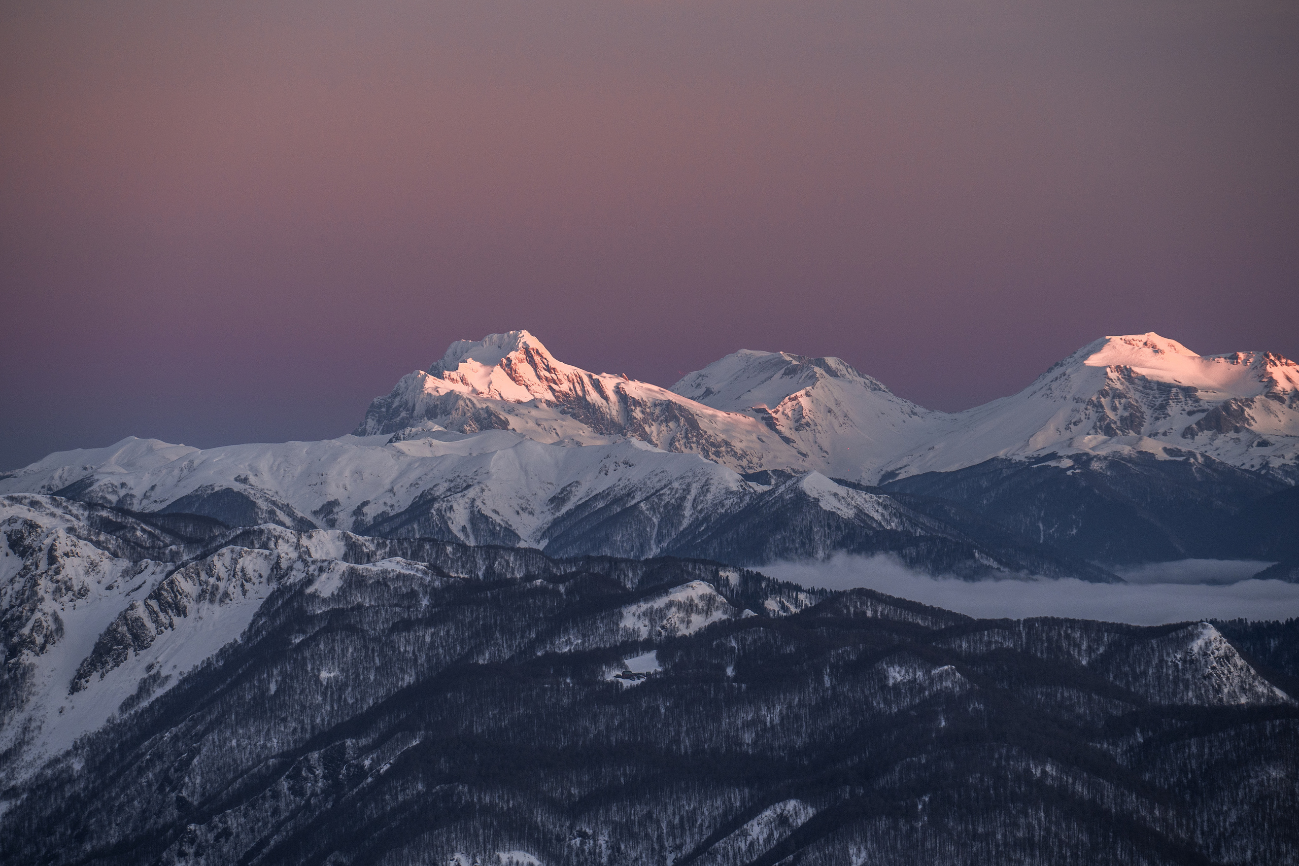 Рассвет в горах «Приют Ветров» 2256 м. Фотограф на Пхукете Илья PERELUDE©