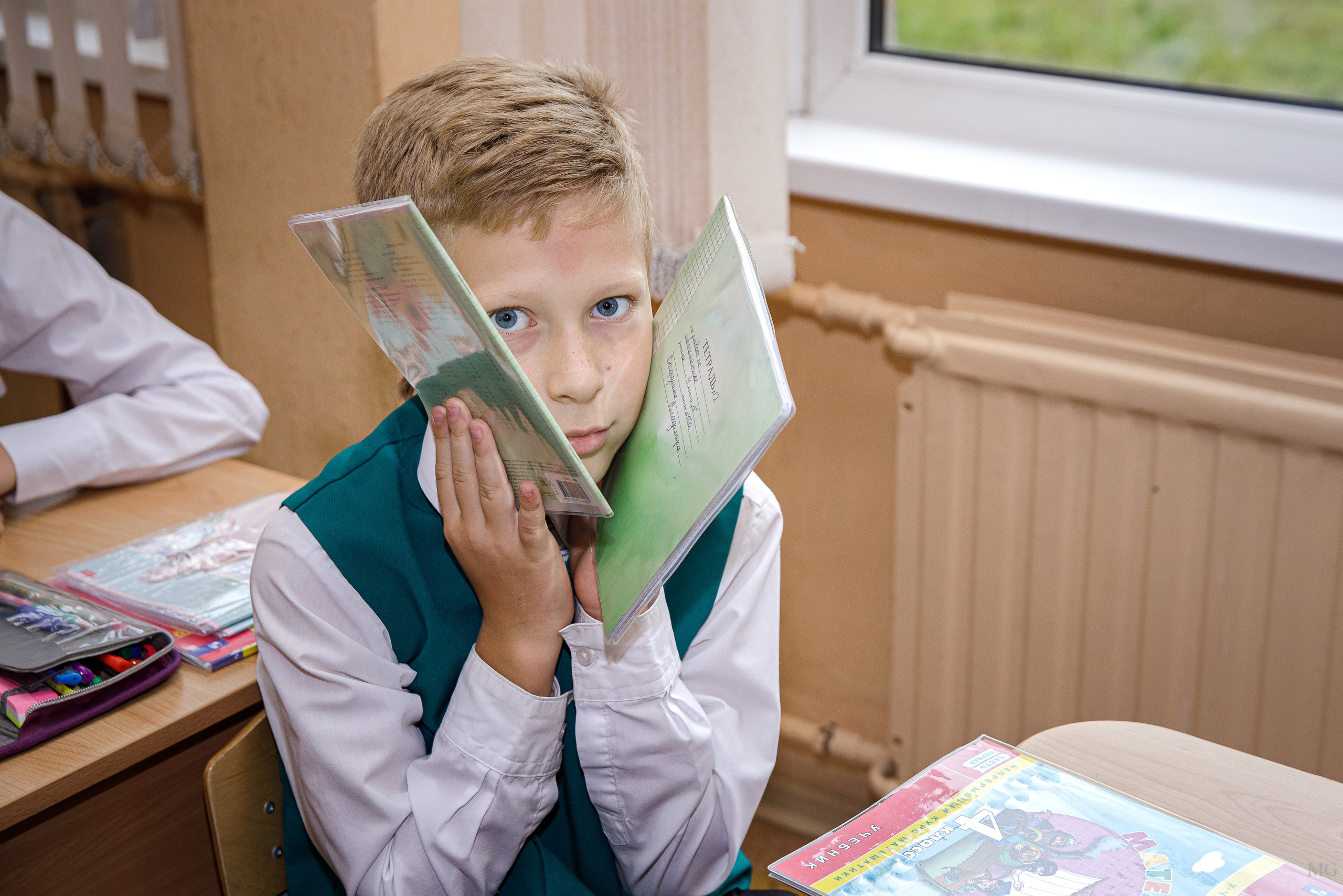 Школьный репортаж + портреты. Маша Гонтарь Семейный домашний репортажный фотограф в Санкт-Петербурге