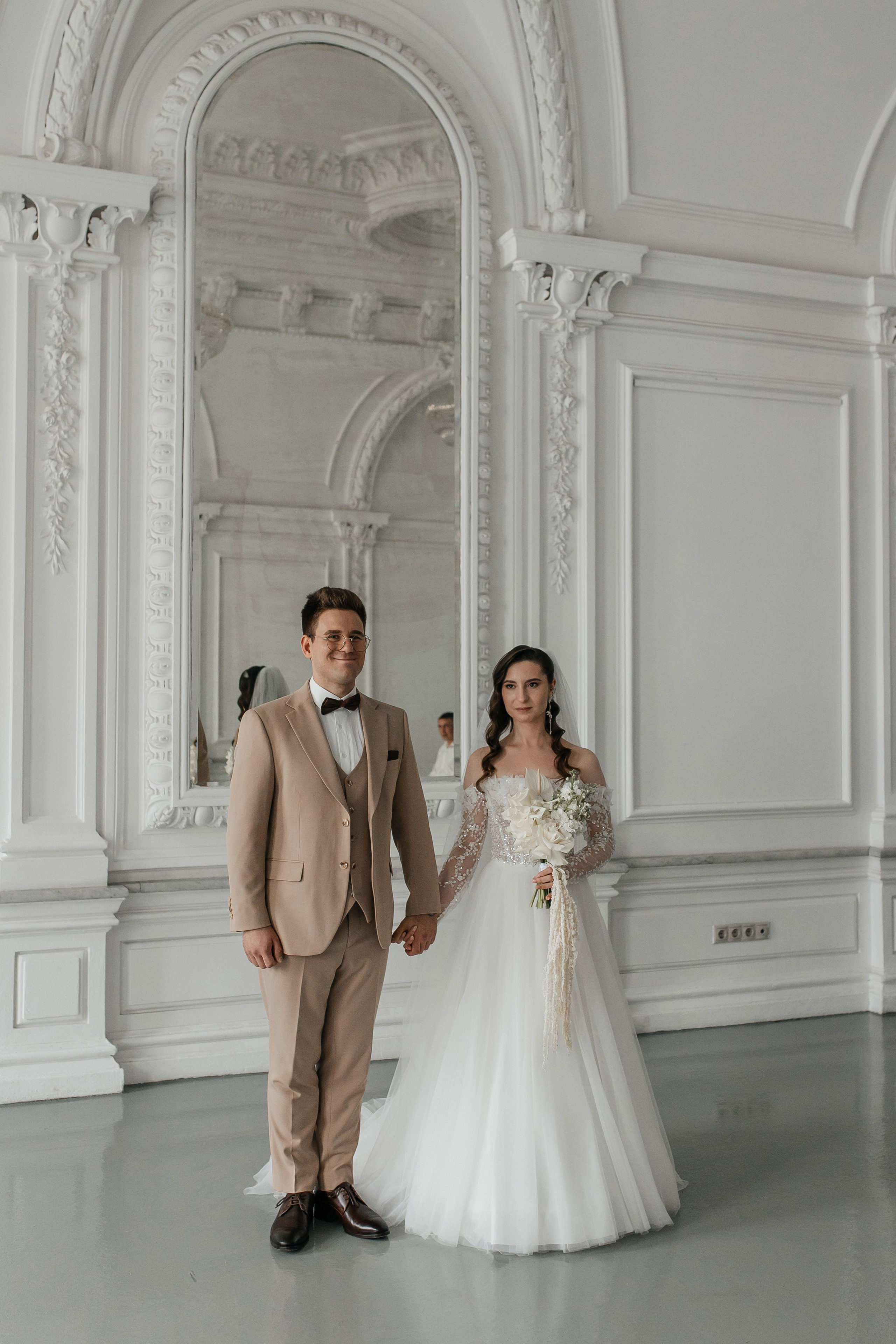 Свадебная фотосессия в Особняке Спиридонова