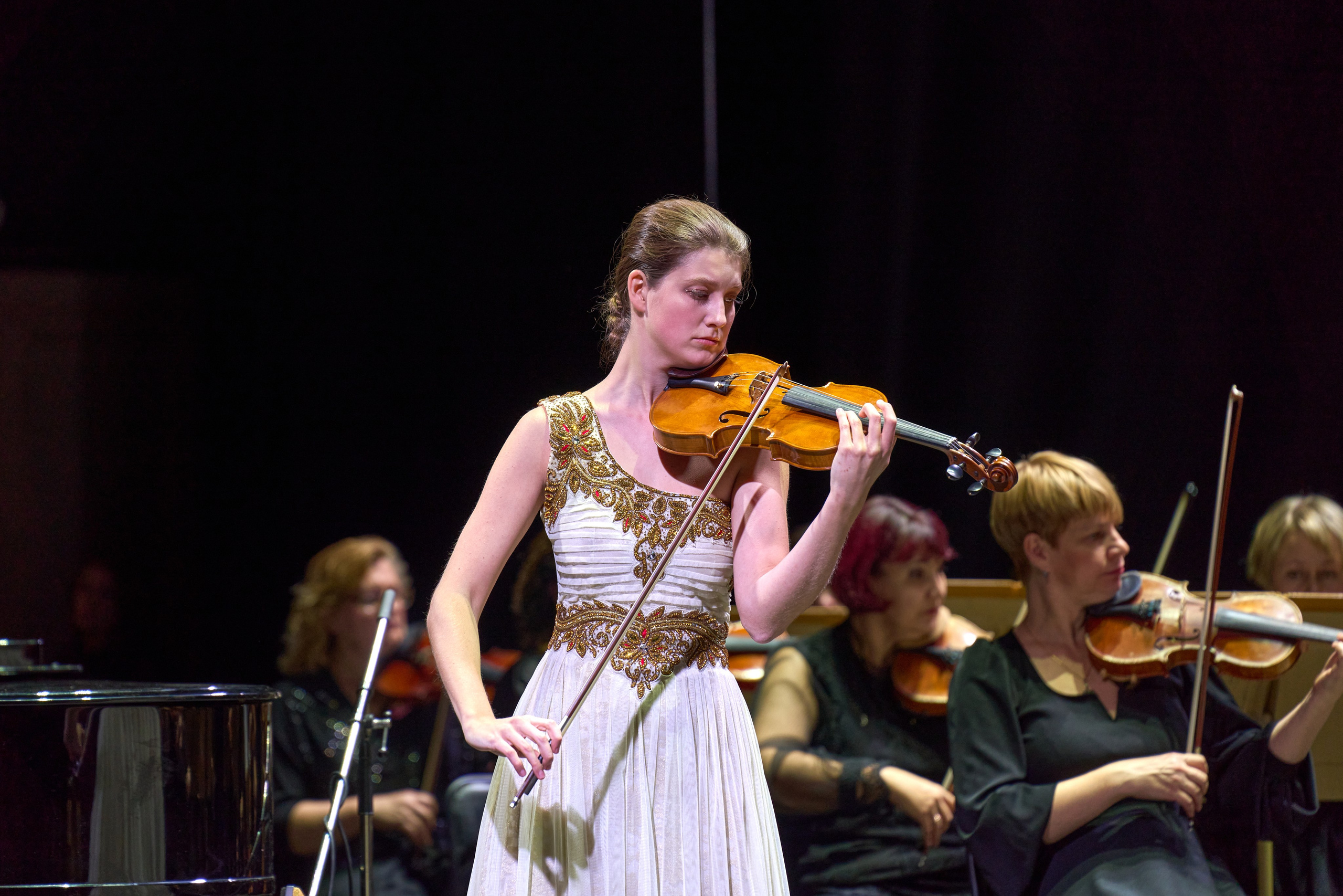 Фотопортфолио студии The One — фото в Ярославле | Свадьба, Репортаж, портрет, реклама. Фото и видеосъёмка в Ярославле | Студия The One — от 2500 ₽/час