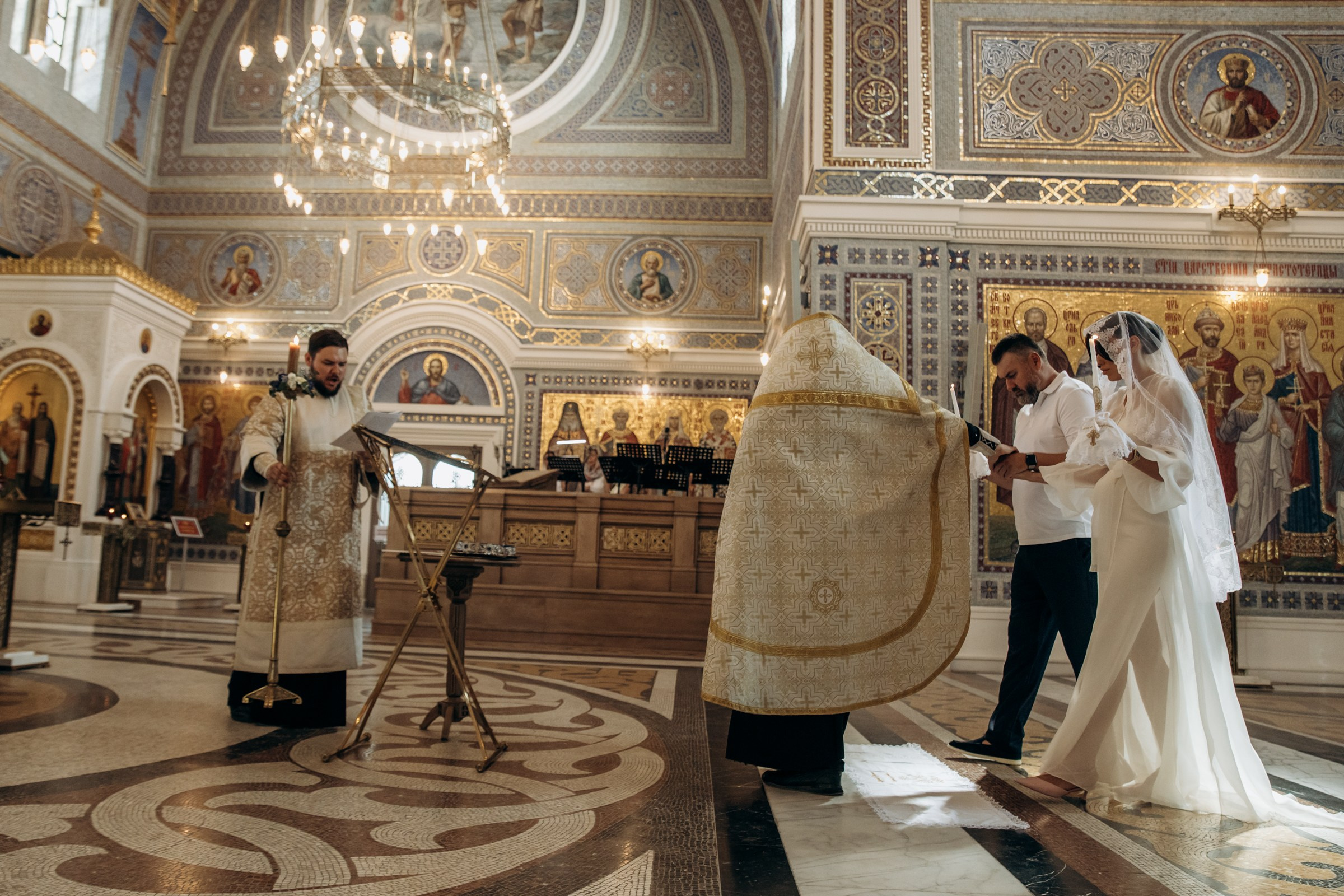 Венчание Павел и Кристина. Фотограф в Крыму — Федор зайцев. Свадебная, семейная и портретная съёмка. Фотографии для контента, для бизнеса. Корпоративная съёмка