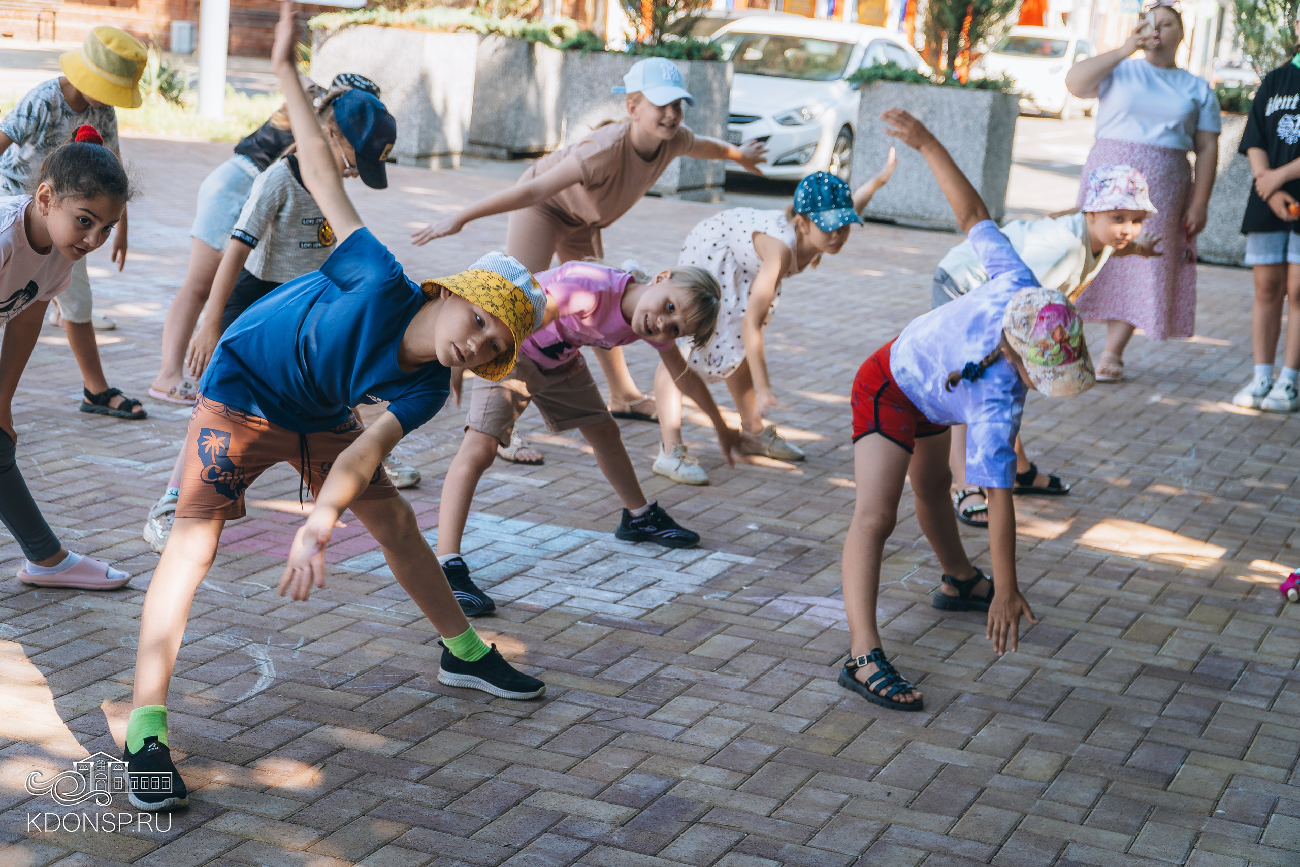 Детская зарядка со спортсменом. Новотитаровский Дом культуры