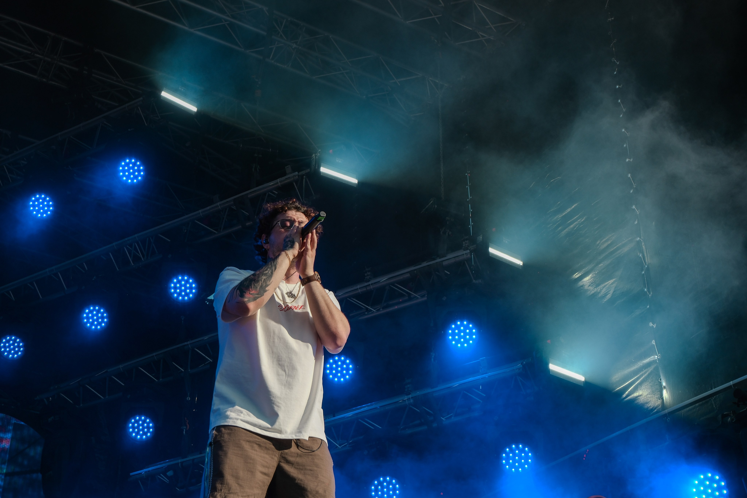 Ssssienbuhaphoto
