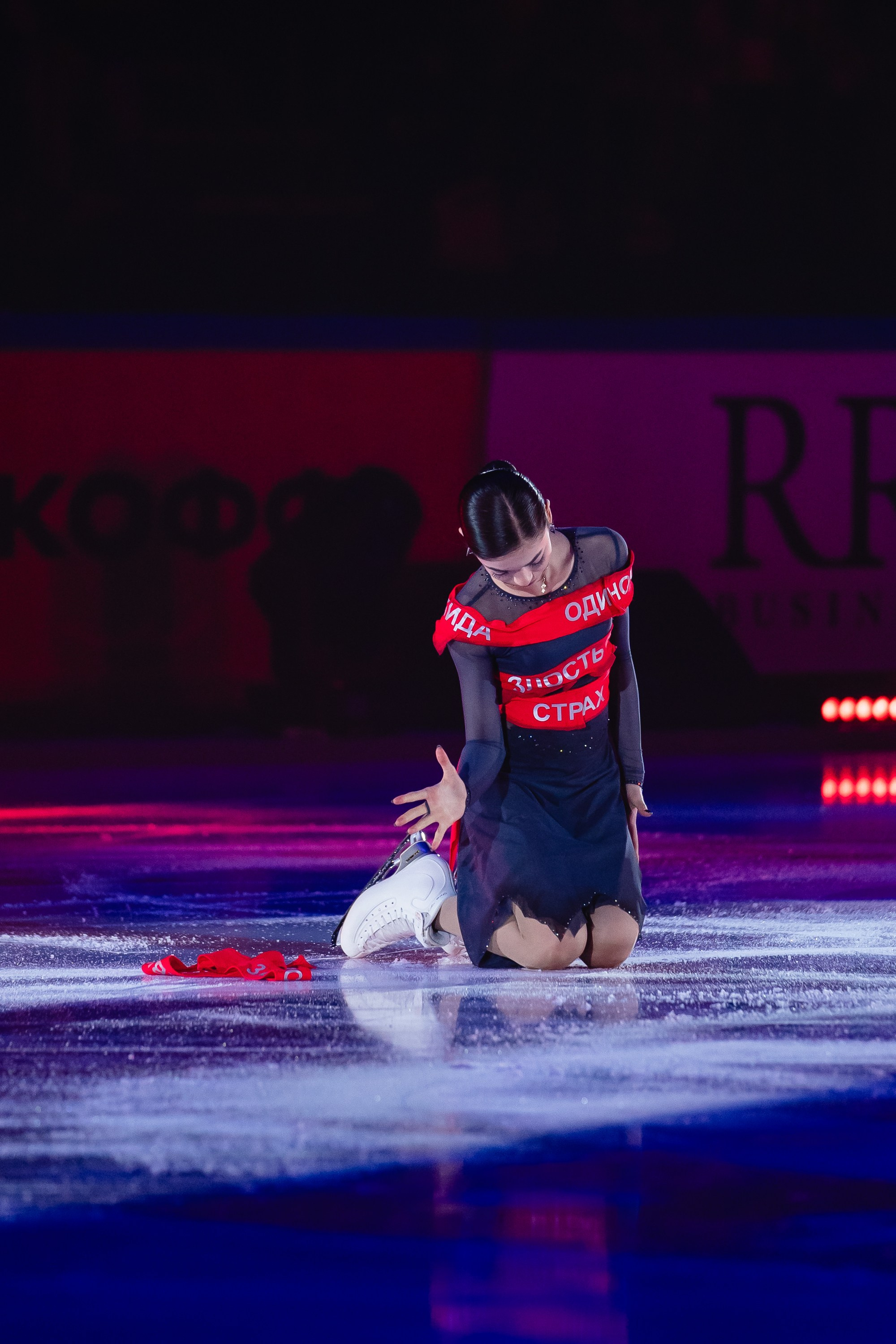 Шоу «Чемпионы на льду» в Новосибирске. Воробьева Ксения — Спортивный и танцевальный фотограф Новосибирск