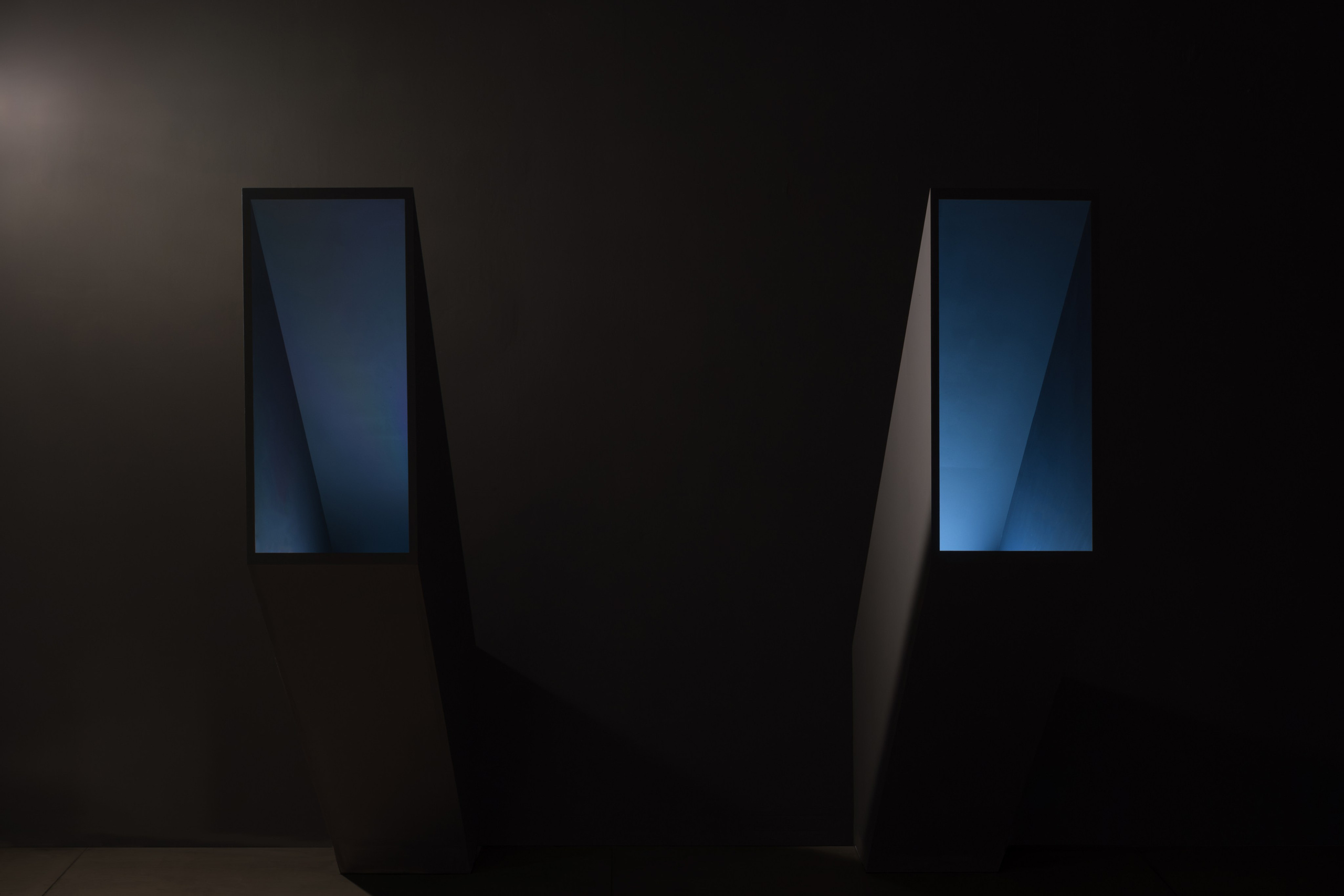 Нежные бабы. Что мне делать, чтобы земля оставалась на месте. Художественная группа «Нежные Бабы»