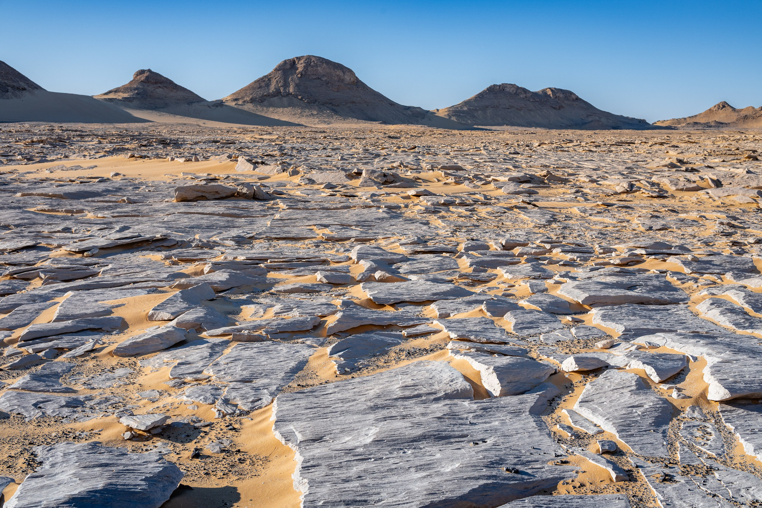 Пустыня чёрная, пустыня белая. Авторские стильные фотокартины