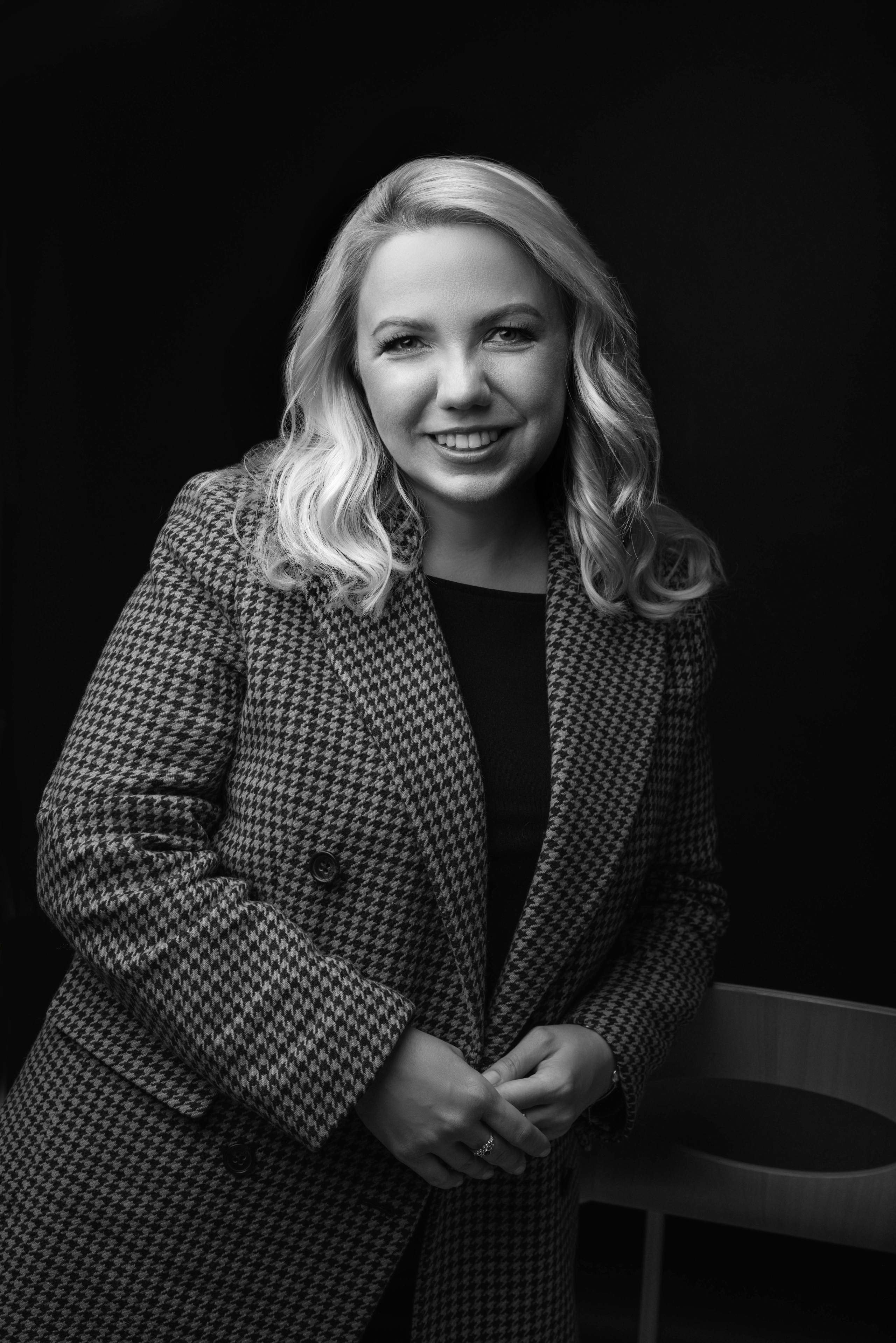 Деловой портрет для бизнеса и резюме. Фотограф в Санкт-Петербурге Марина Парникова