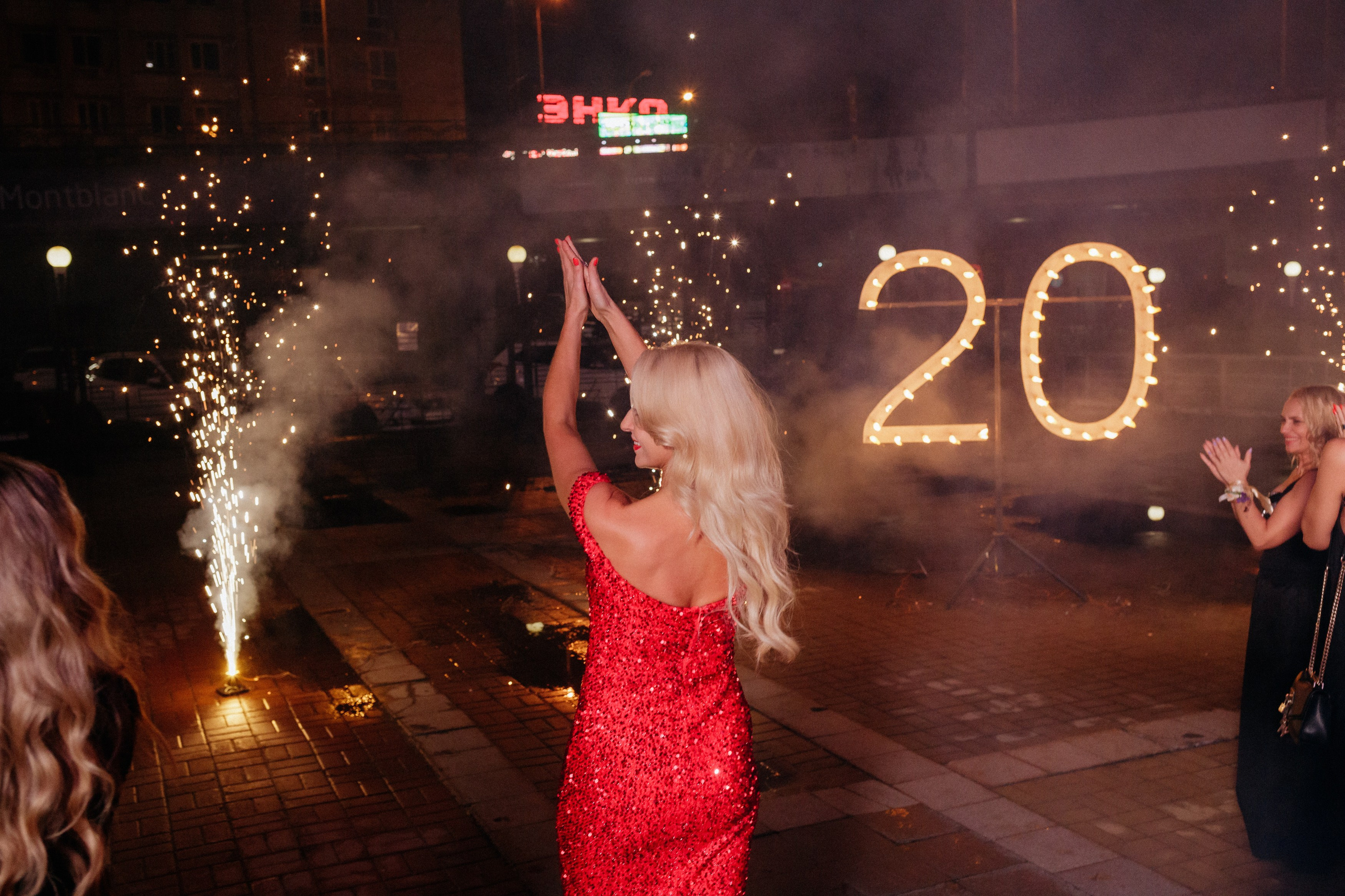 20 лет студии красоты Юлии Харченко. СВОИ. ФОТООТЧЕТЫ-СОБЫТИЯ-МЕСТА