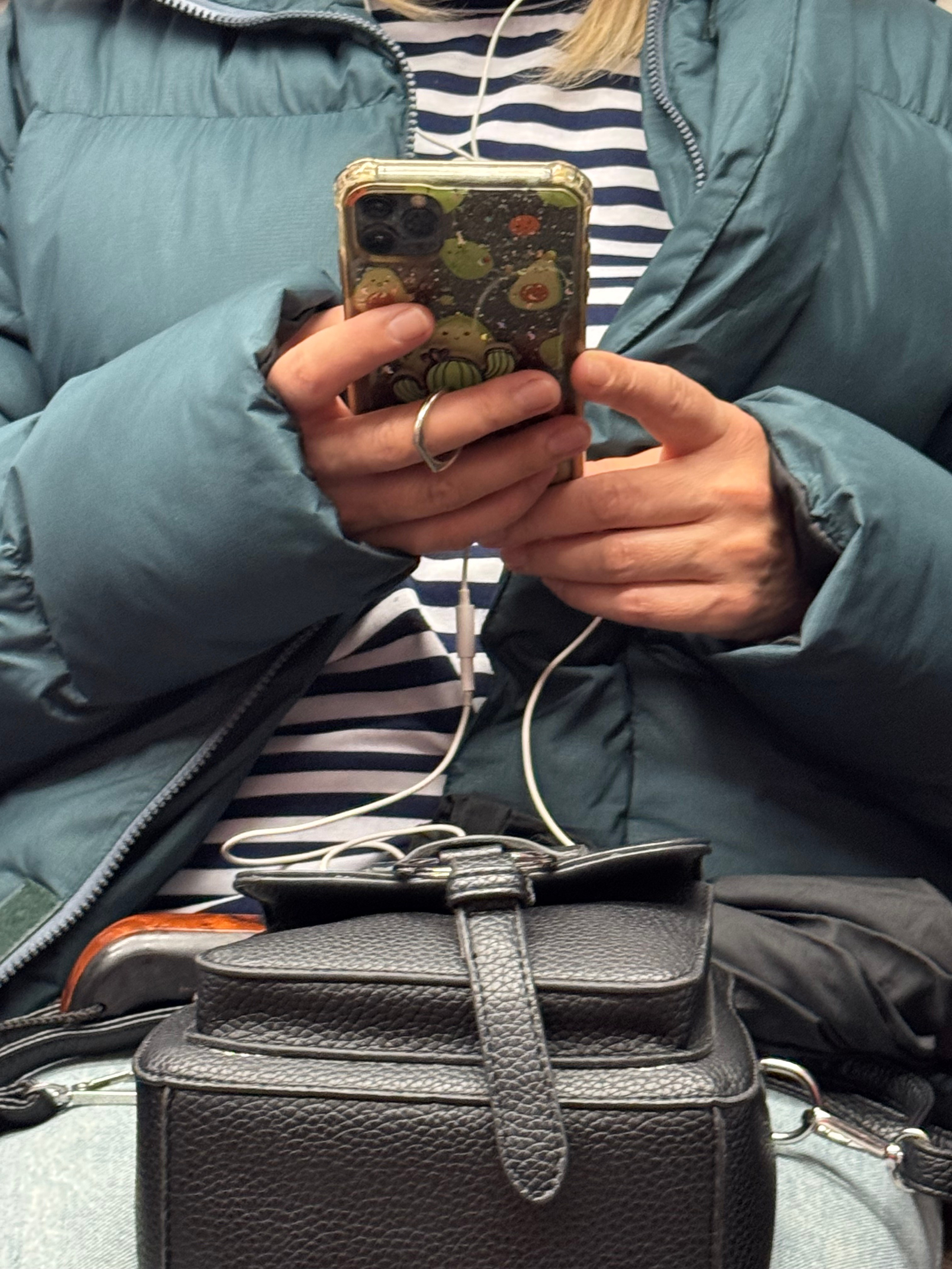 #руки_незнакомцев. Главная