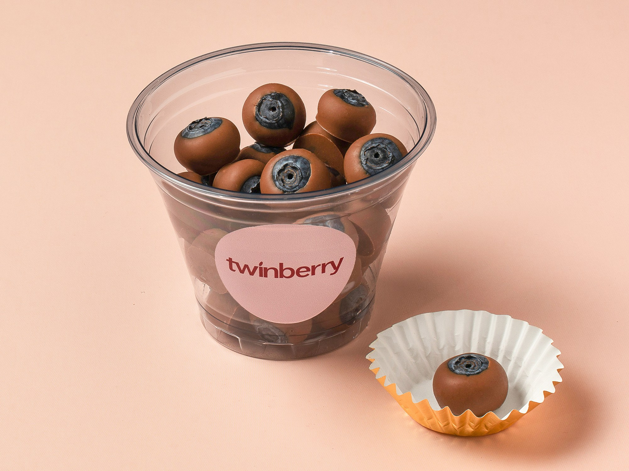 ягоды голубики в шоколаде