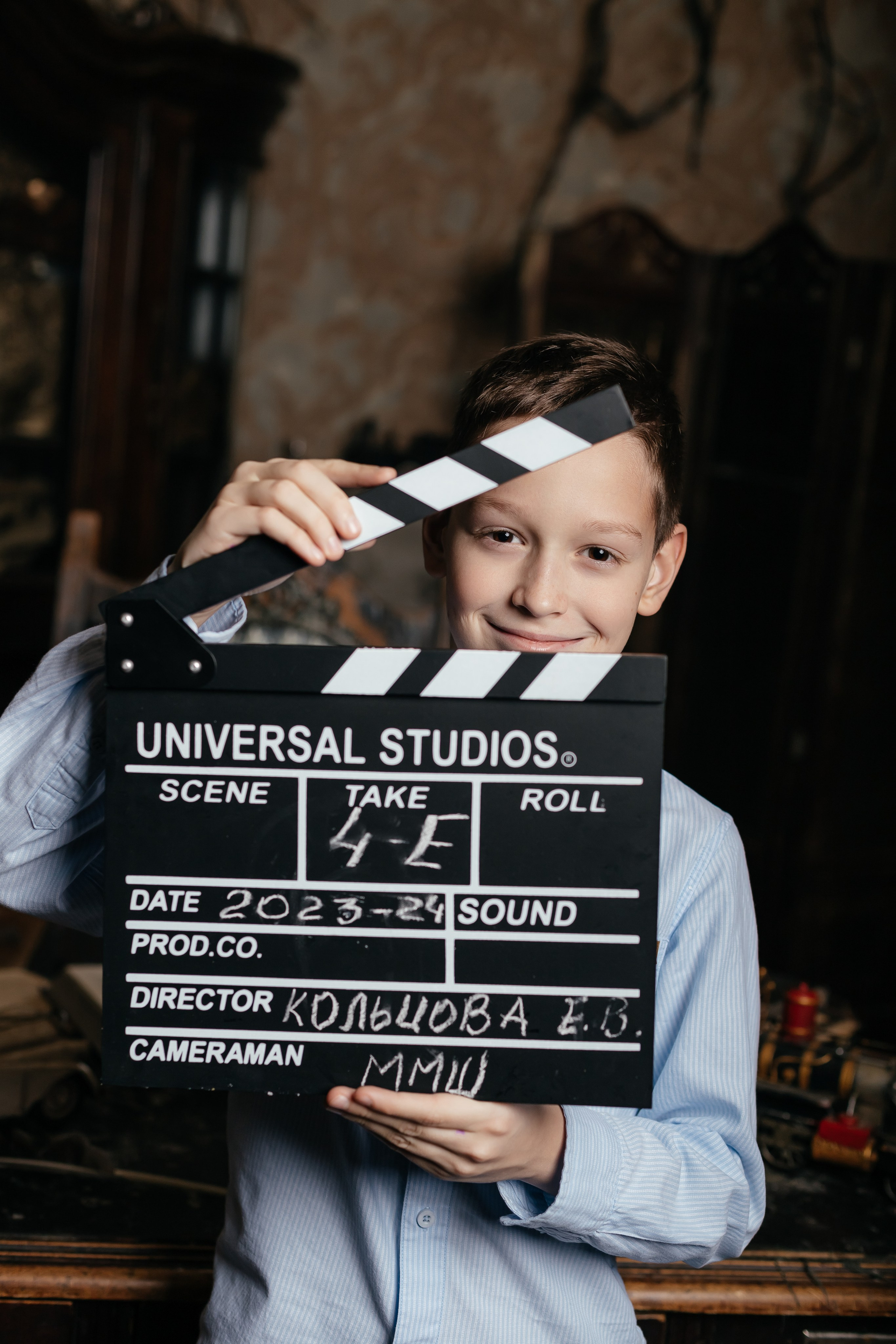 Цена на выпускные альбомы 4 класса. Выпускной альбом в Москве и Домодедово Вышка Школьный фотограф