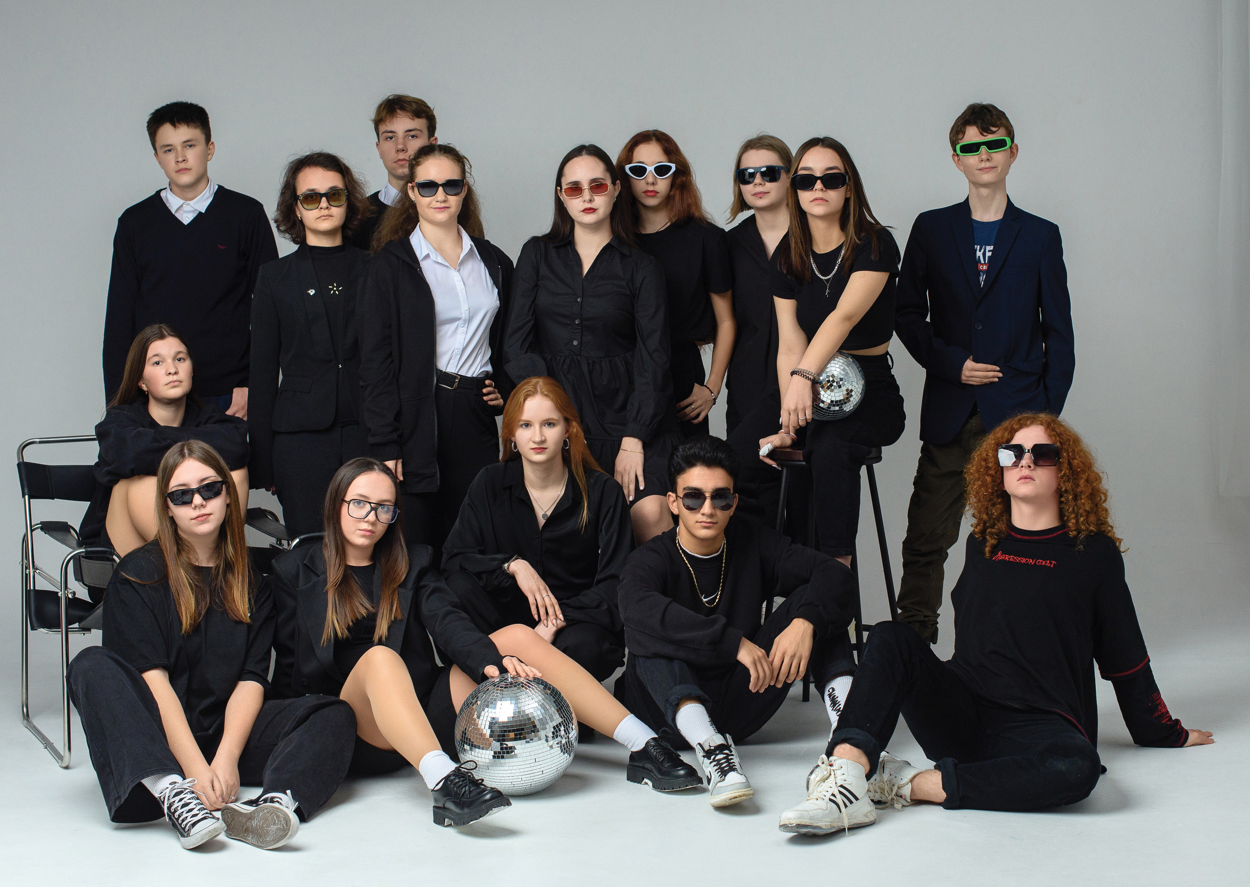 Black black black. Фотограф Ирина Сахарчук Выпускные альбомы для детского сада и школы