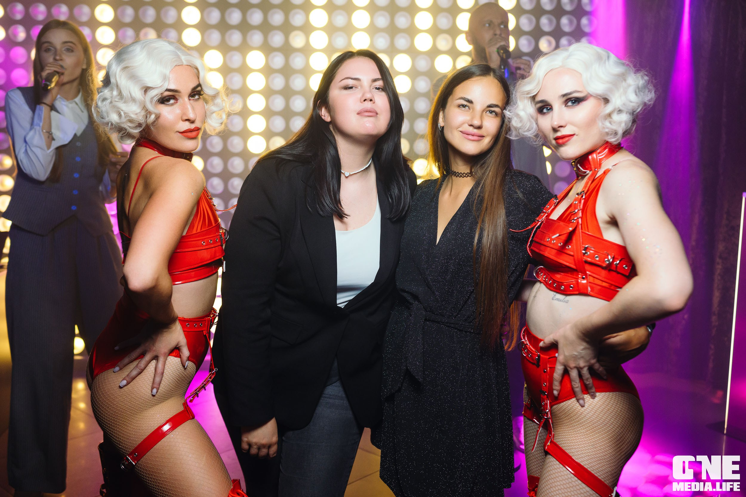 Фоторепортаж из караоке-клуба Эйфория. One Media Life: фоторепортажи, фотоотчеты с мероприятий и заведений