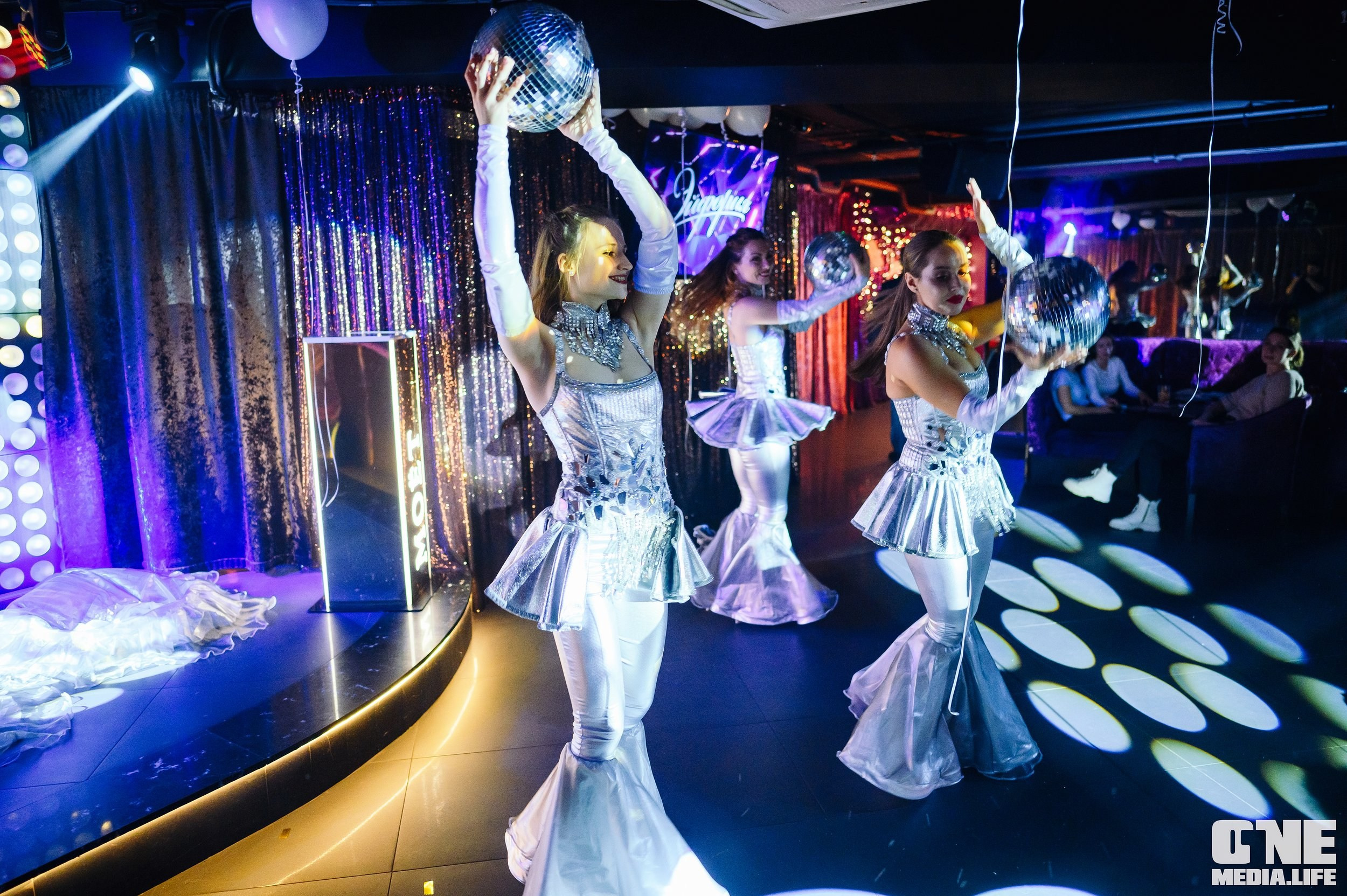 Фоторепортаж из караоке-клуба Эйфория. One Media Life: фоторепортажи, фотоотчеты с мероприятий и заведений