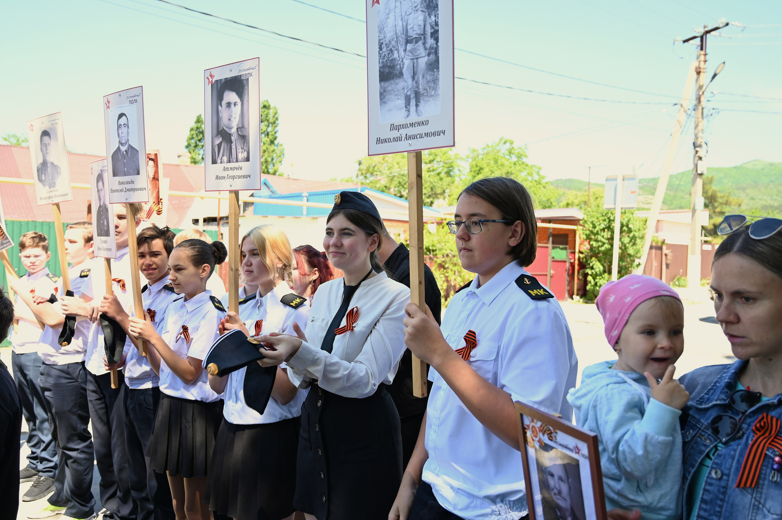 Митинг в с. Виноградное. Жизнь курорта Кабардинка в фотографиях