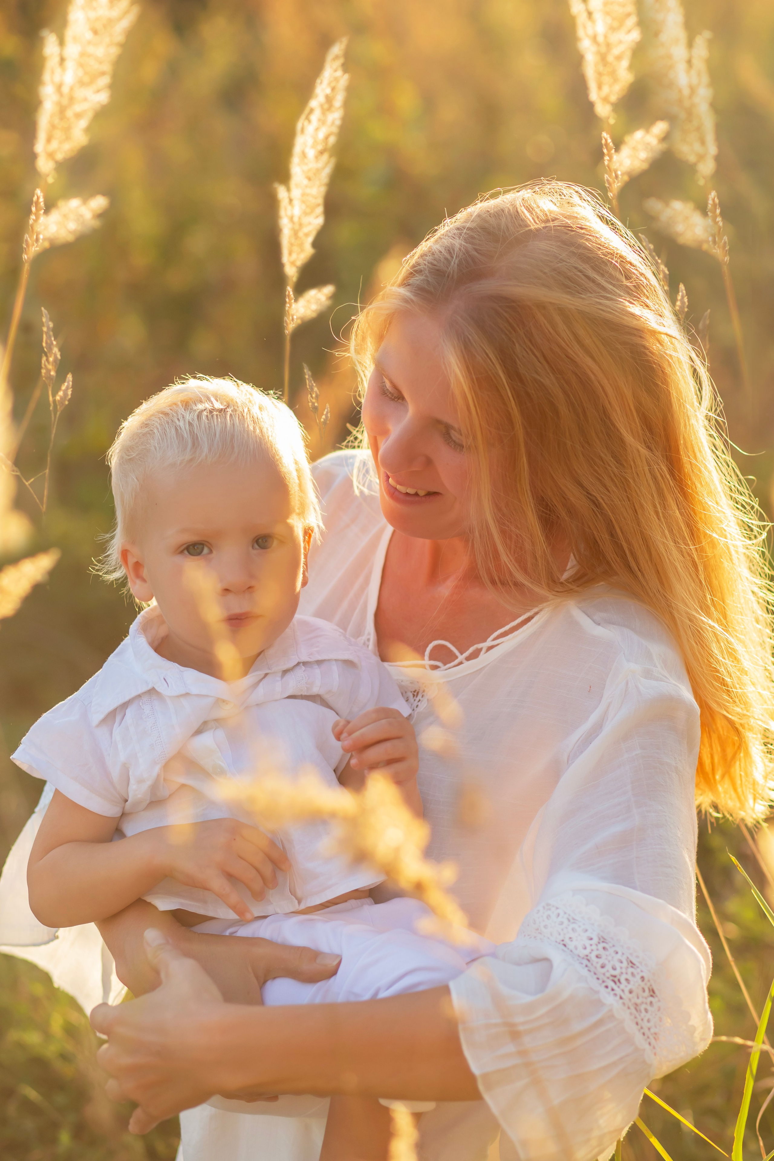 В поле…. Семейный и детский фотограф в Москве и МО — Александра