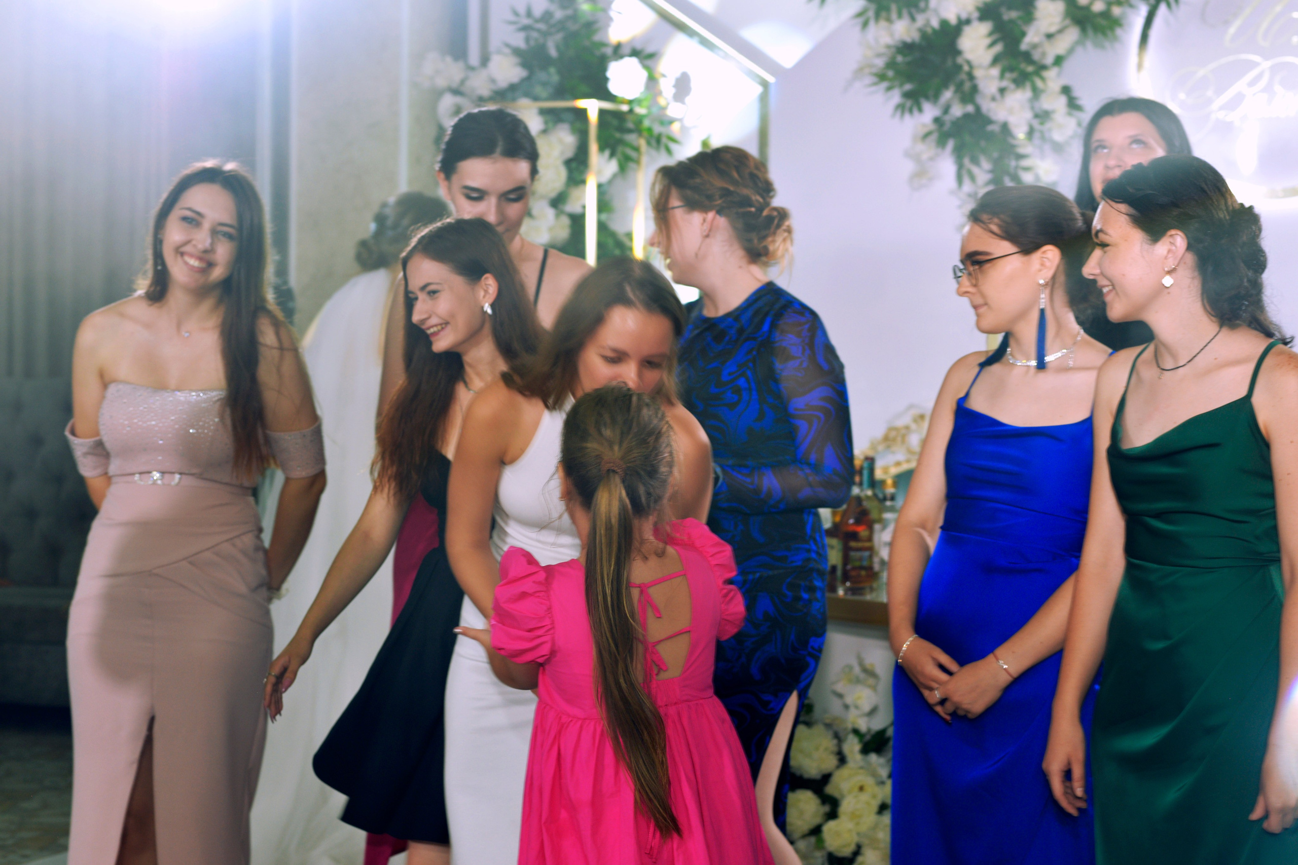 Съемка свадеб и торжеств в Приморско-Ахтарске. Фотограф в Приморско-Ахтарске — Свадьбы, Школы, Фотоальбомы