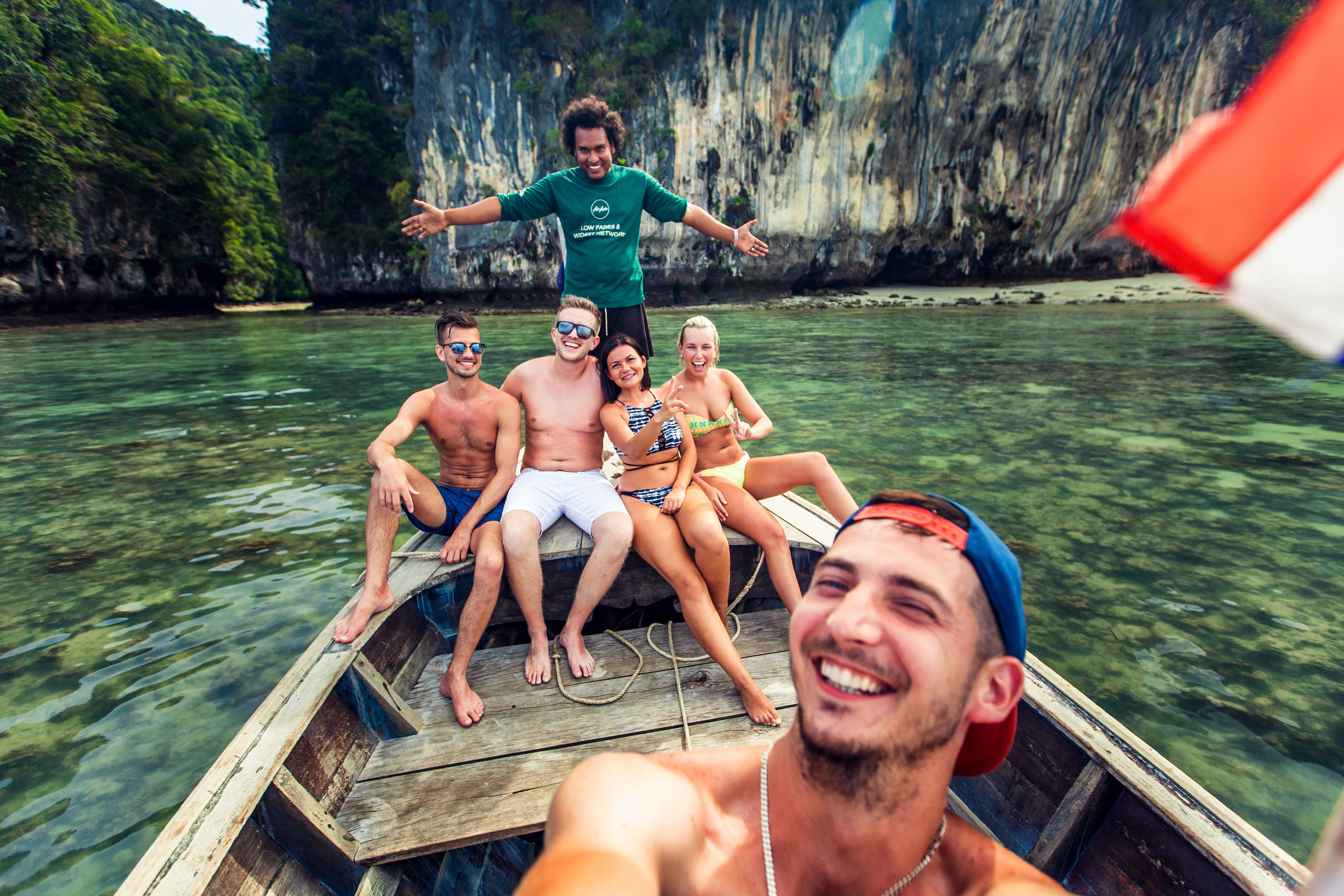 Prices for photo shoots in Phuket. Photographer in Phuket. Photographer Thailand