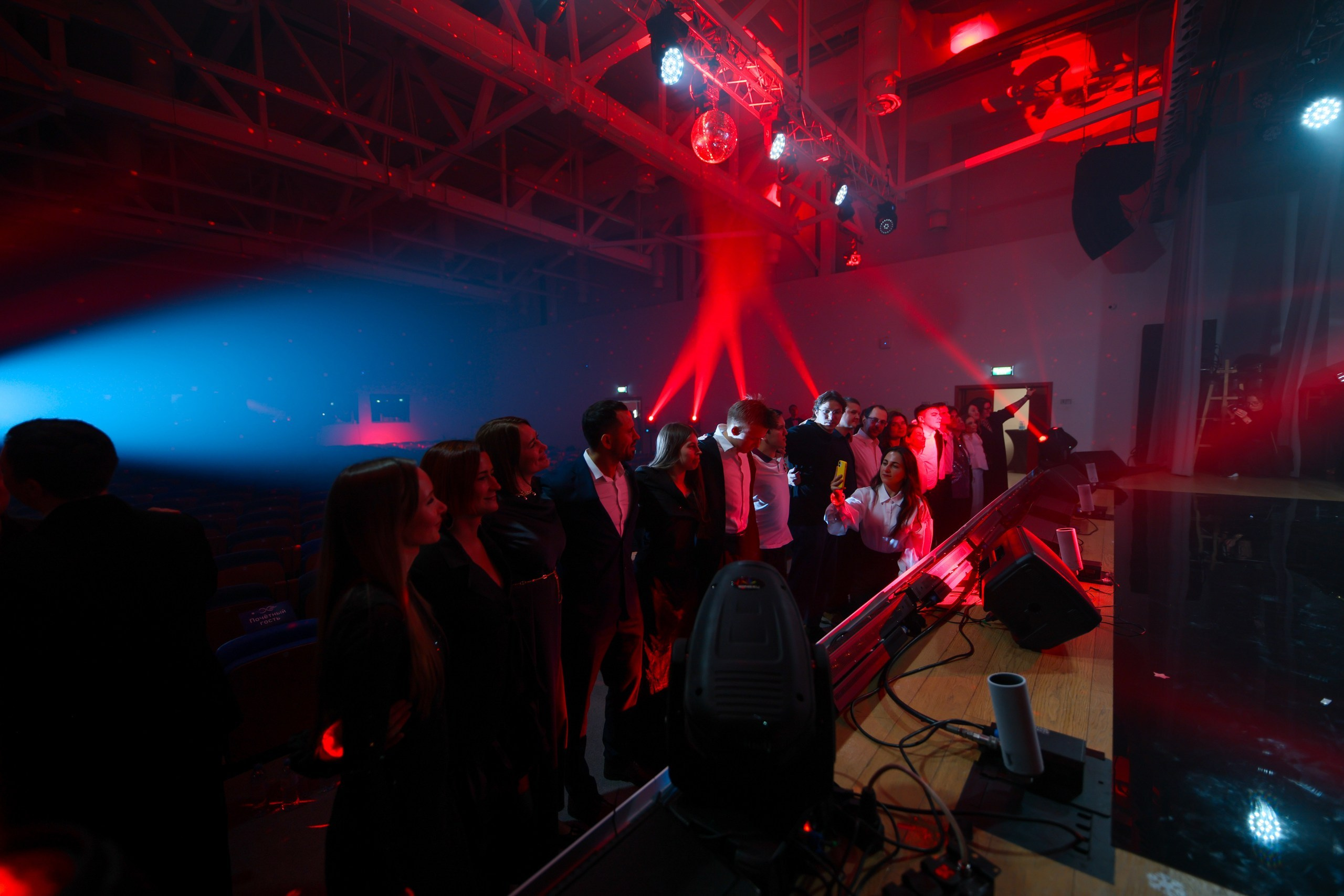 Фотограф на корпортатив. Репортажный фотограф в Москве Измалков Артем