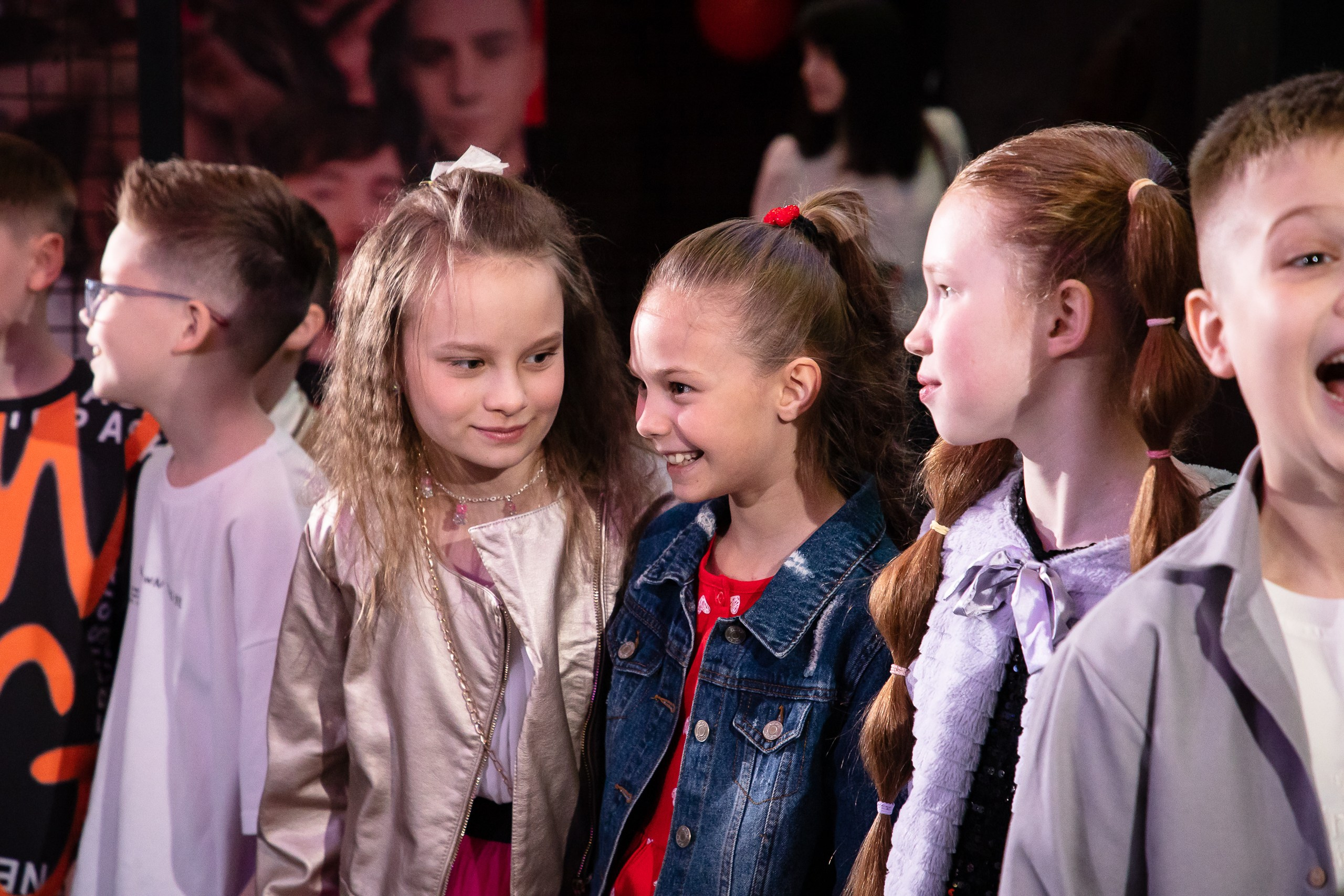 Фотограф на выпускной в 4-м классе. Спортивный фотограф Екатеринбург Онлайн трансляции