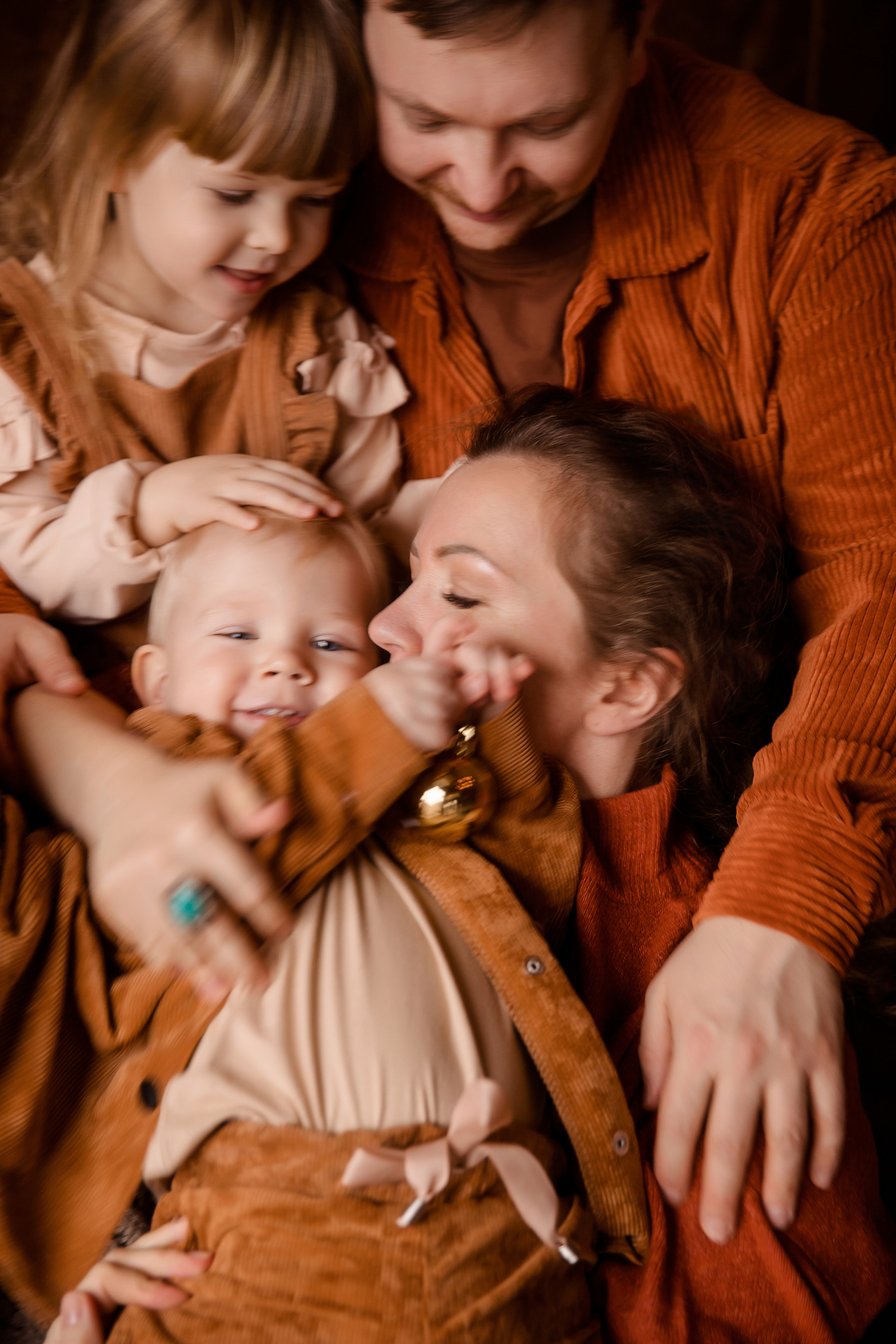 Новогодняя фотосессия с сопровождением стилиста-имиджмейкера, Шале. Семейный и детский фотограф в Москве Вера Ускова