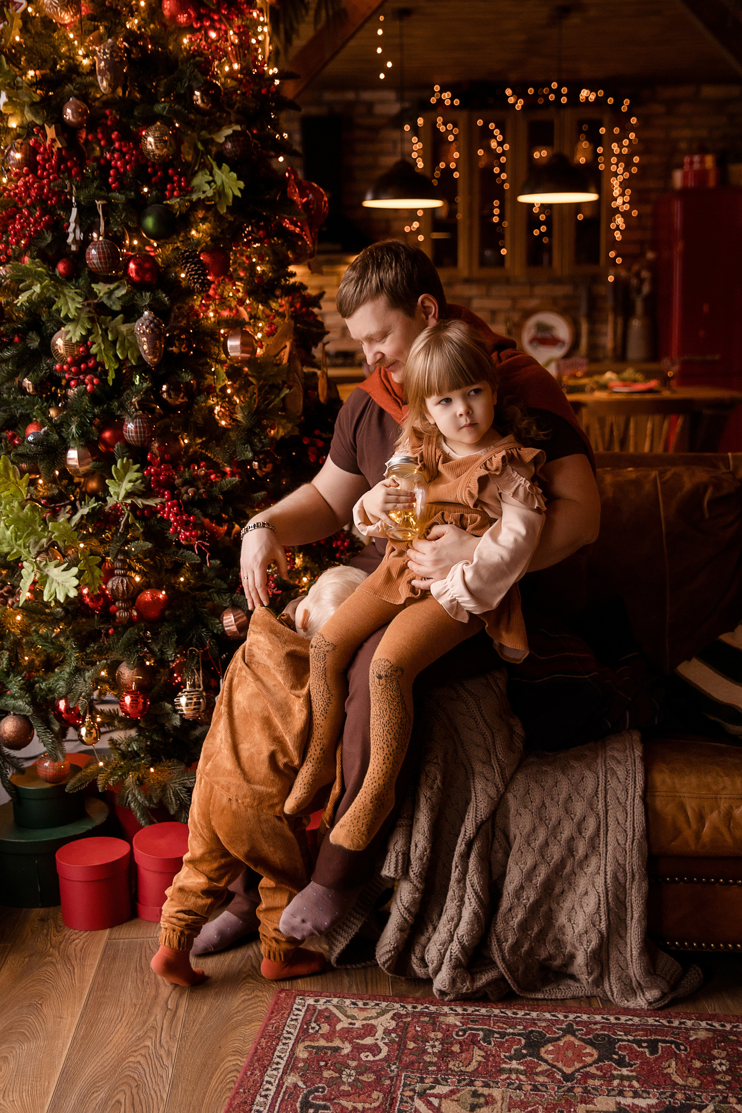 Новогодняя фотосессия с сопровождением стилиста-имиджмейкера, Шале. Семейный и детский фотограф в Москве Вера Ускова