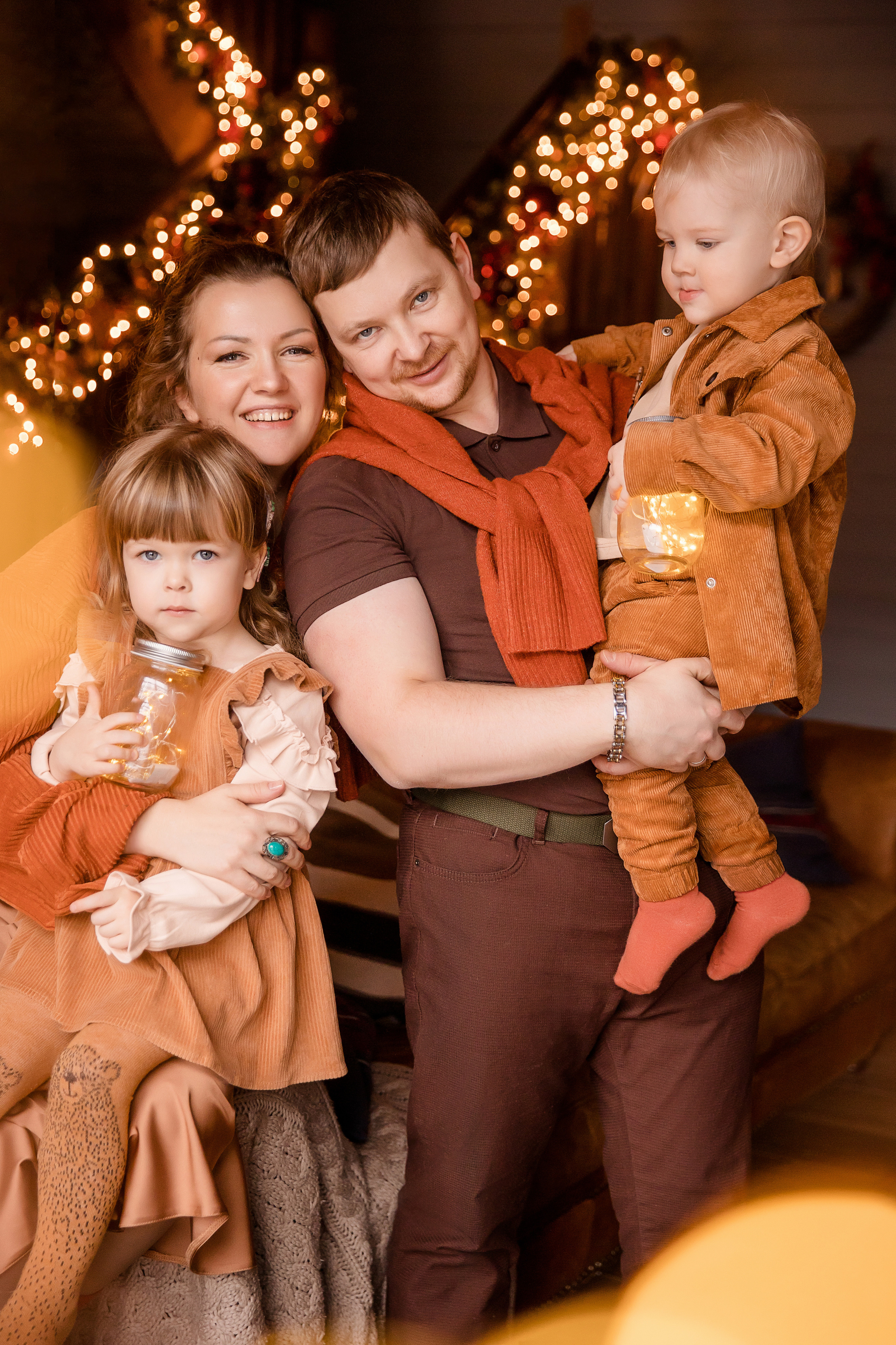 Новогодняя фотосессия с сопровождением стилиста-имиджмейкера, Шале. Семейный и детский фотограф в Москве Вера Ускова