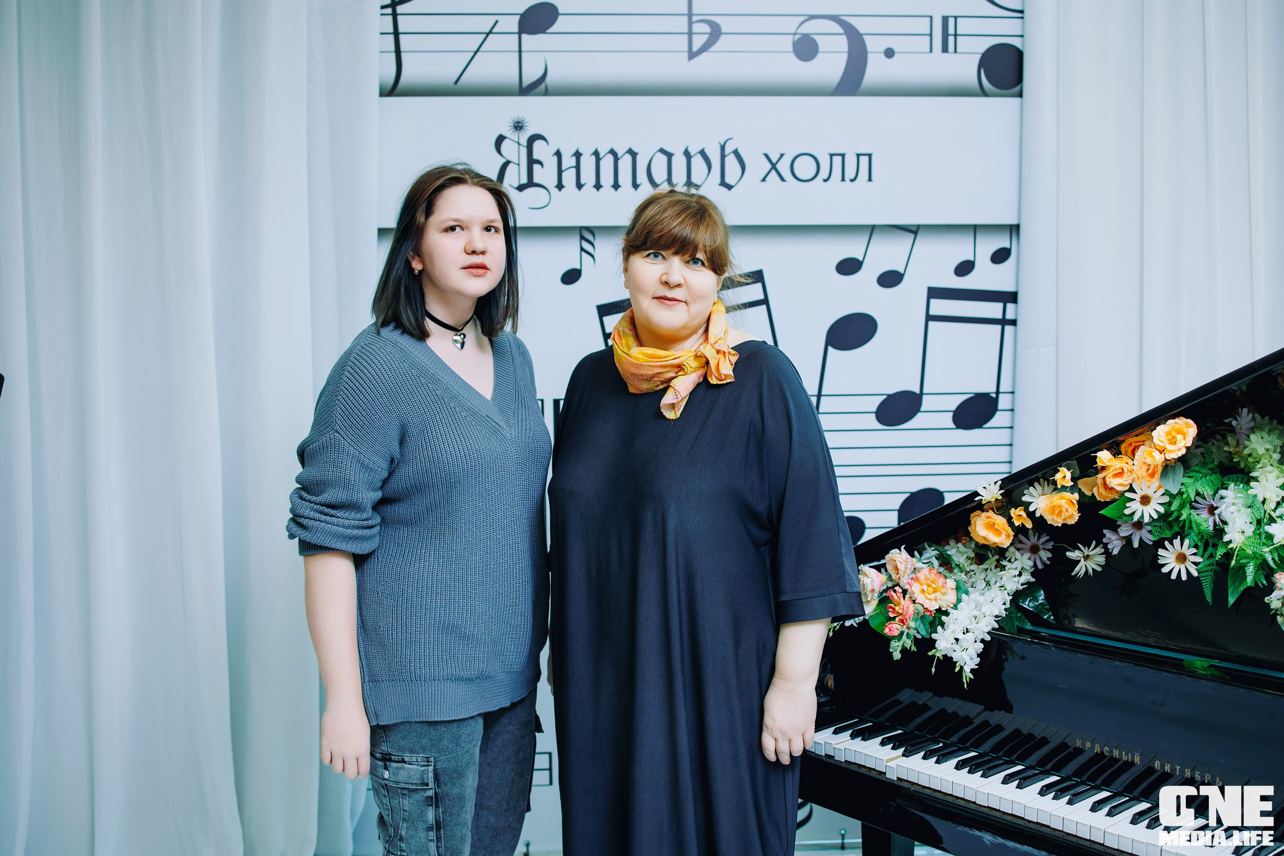Концерт 8 марта в Янтарь холл. One Media Life: фоторепортажи, фотоотчеты с мероприятий и заведений