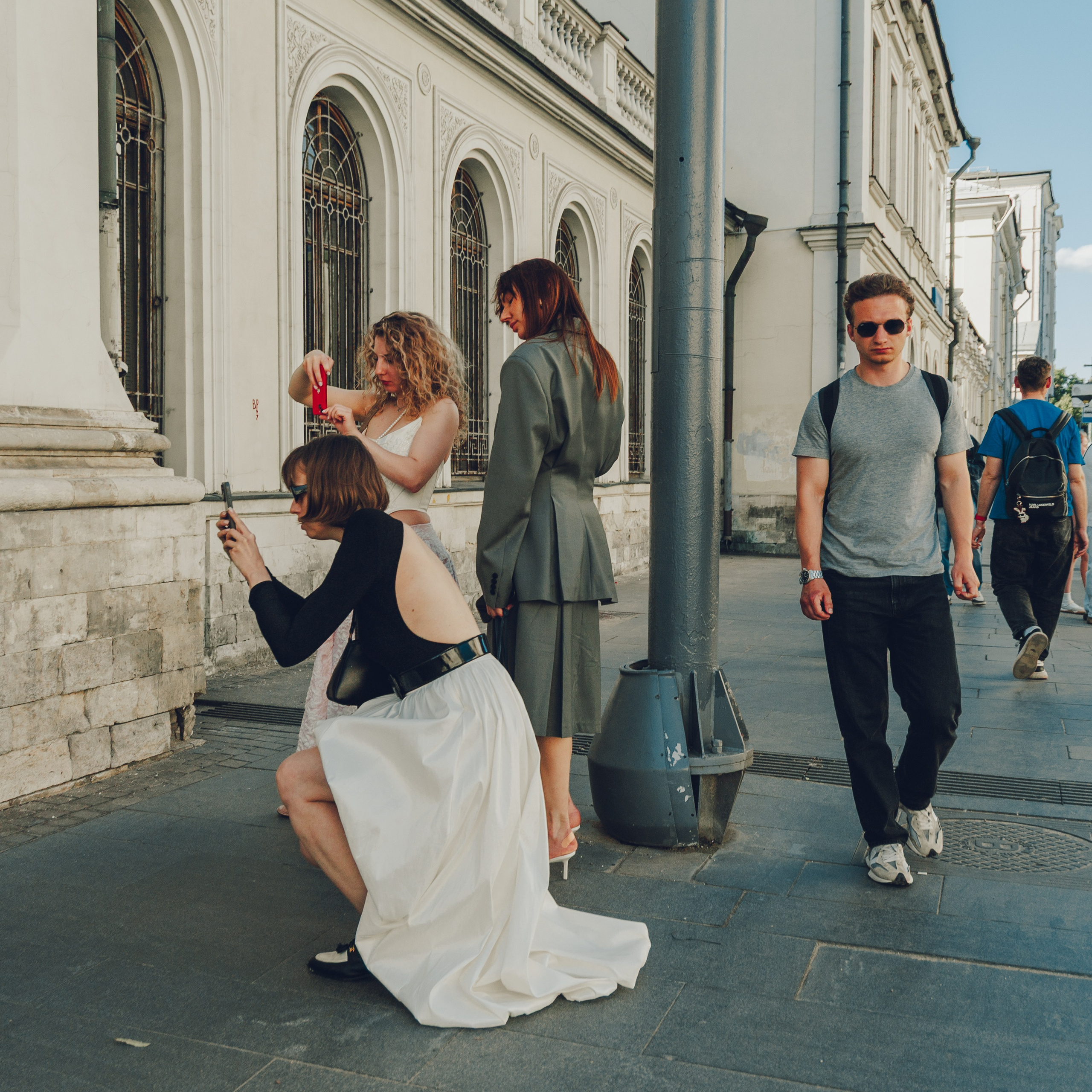 STREETSAGA — уличный фотограф в Москве. Стрит, портреты, путешествия и студийная съёмка