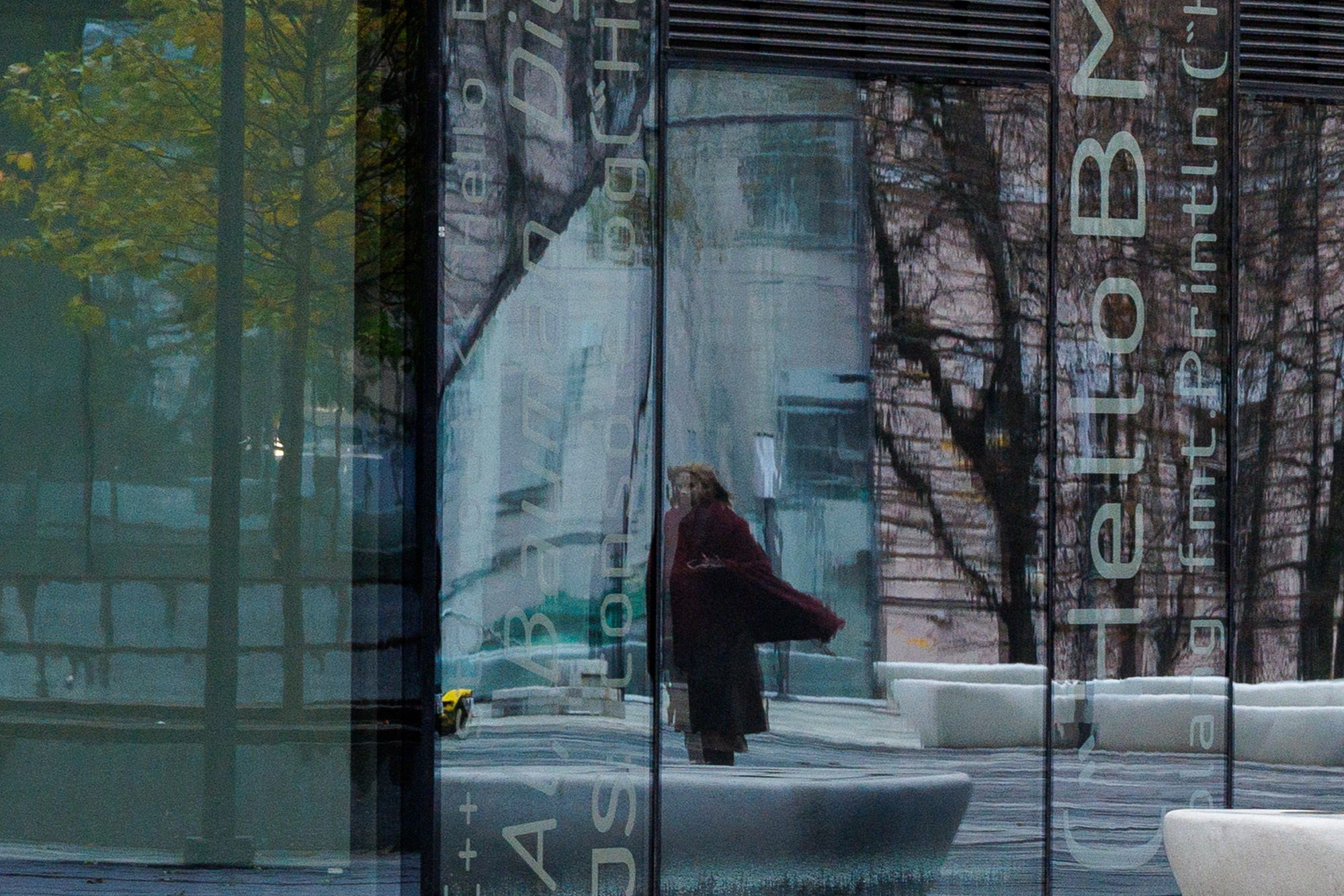 STREETSAGA — уличный фотограф в Москве. Стрит, портреты, путешествия и студийная съёмка