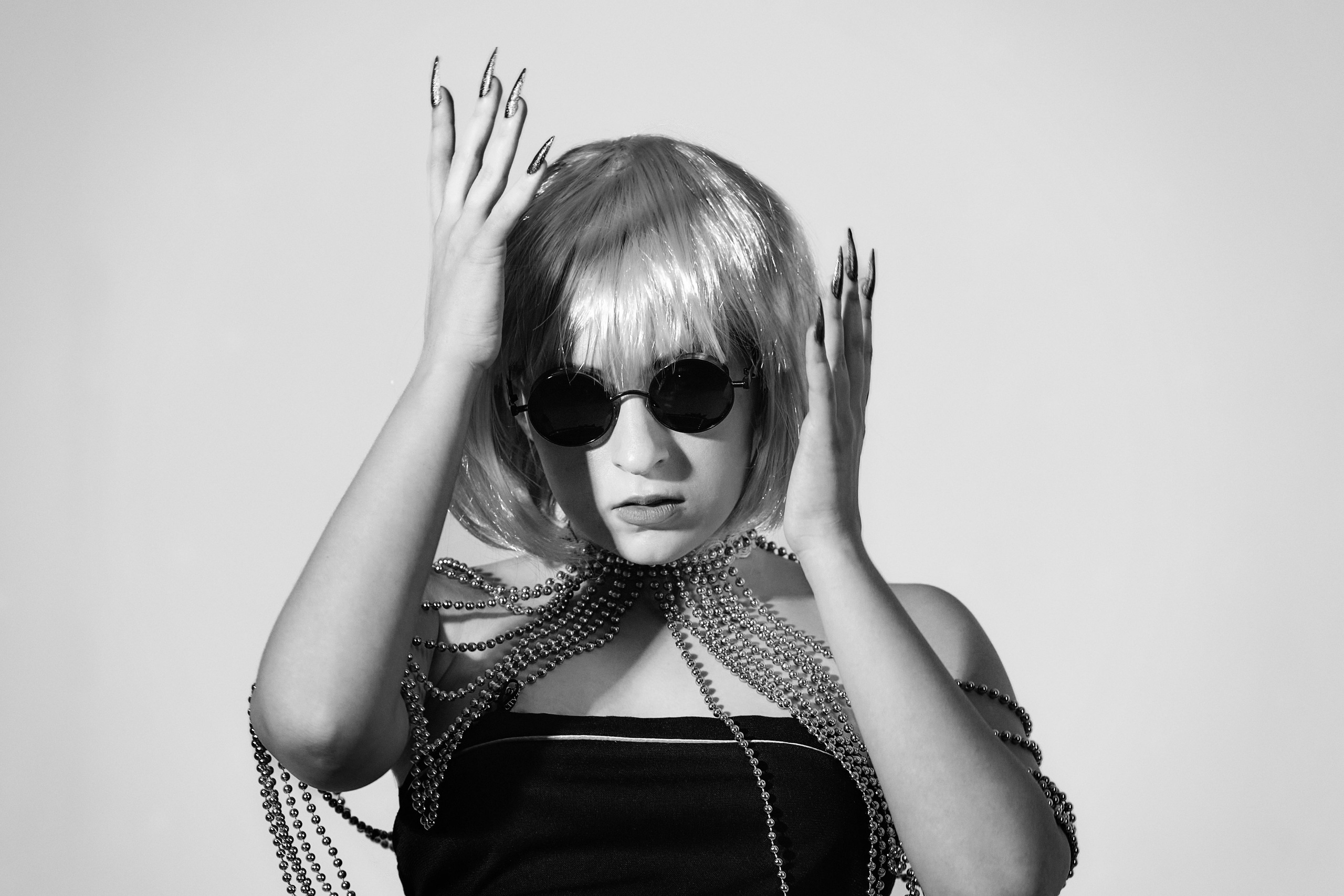 Фотосессия девушки в Самаре с макияжем и одеждой