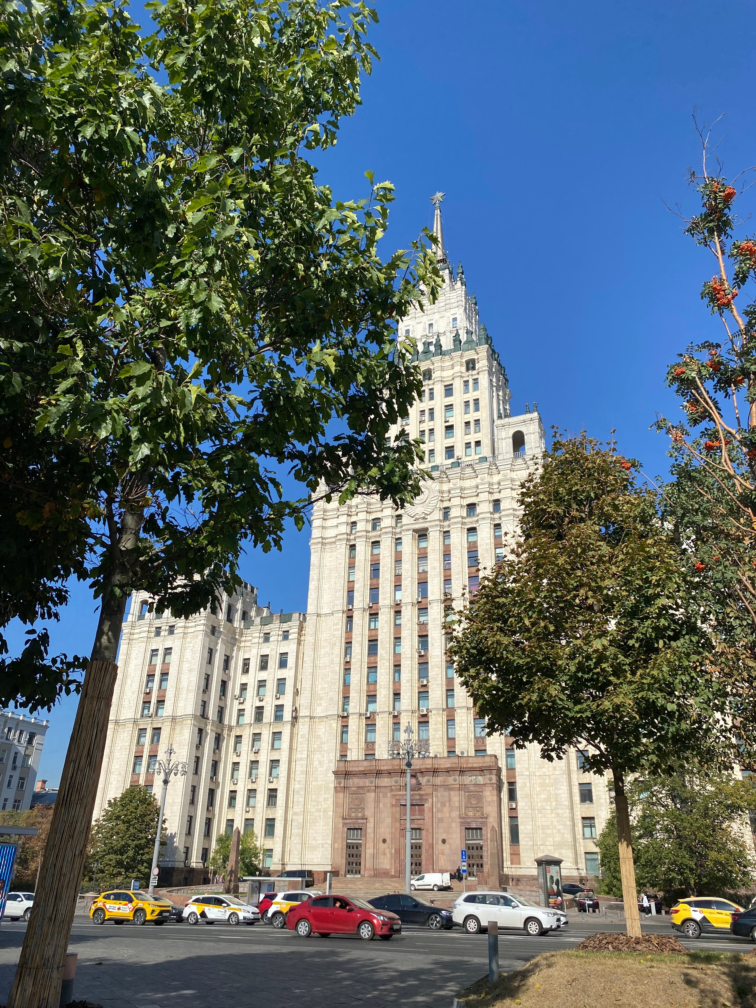 Марина Стеблянская - аттестованный экскурсовод по Москве. П&П — Полезное с Приятным. Фотоэкскурсии — Москва на память. Экскурсовод и фотограф в Москве. Увези столицу в своём альбоме!