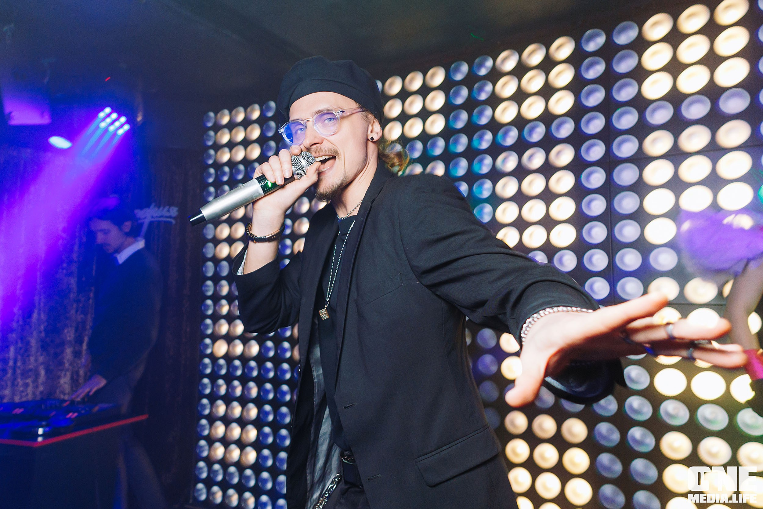 Фоторепортаж из караоке-клуба Эйфория. One Media Life: фоторепортажи, фотоотчеты с мероприятий и заведений