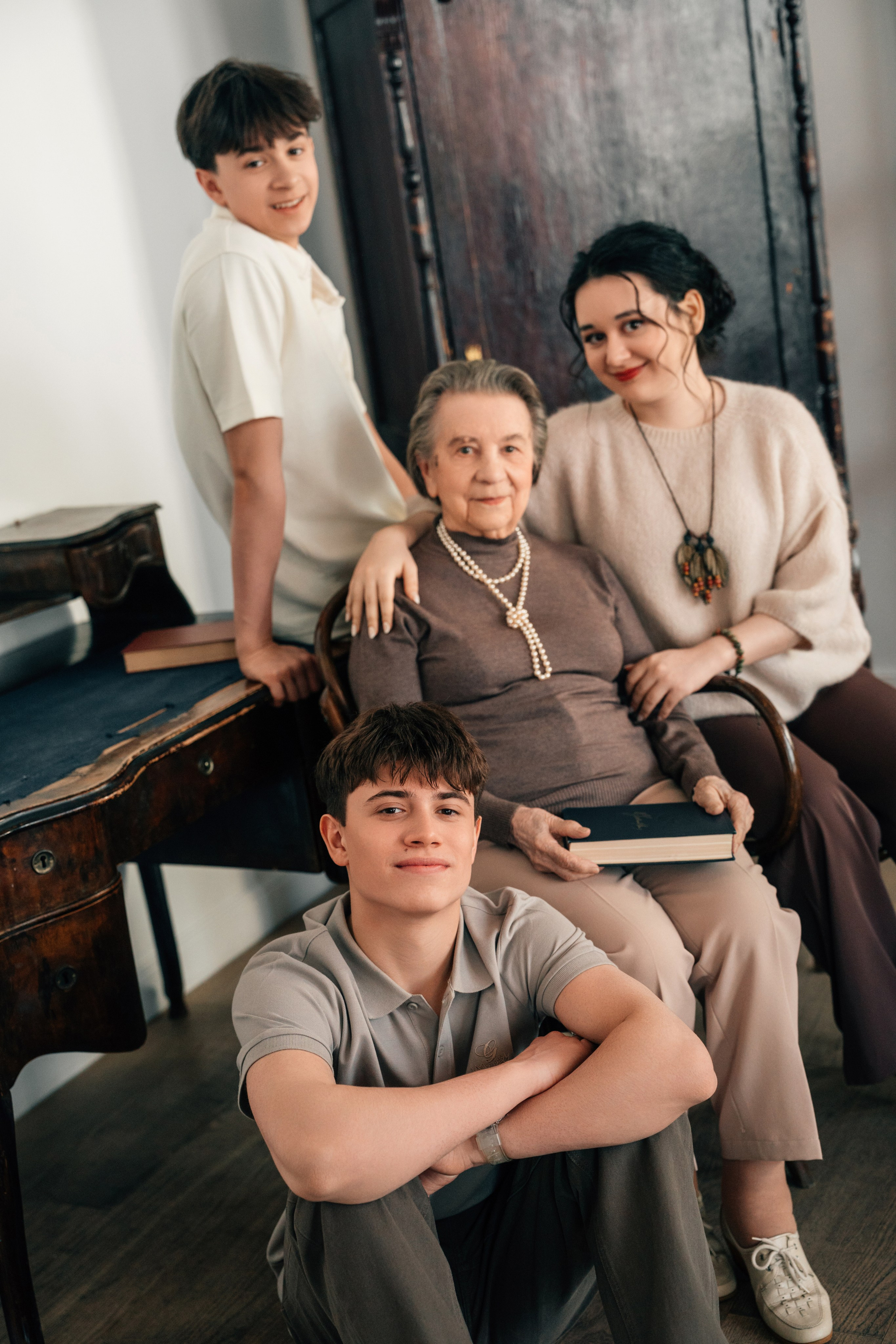 Фотосессия к 100-летию бабушки